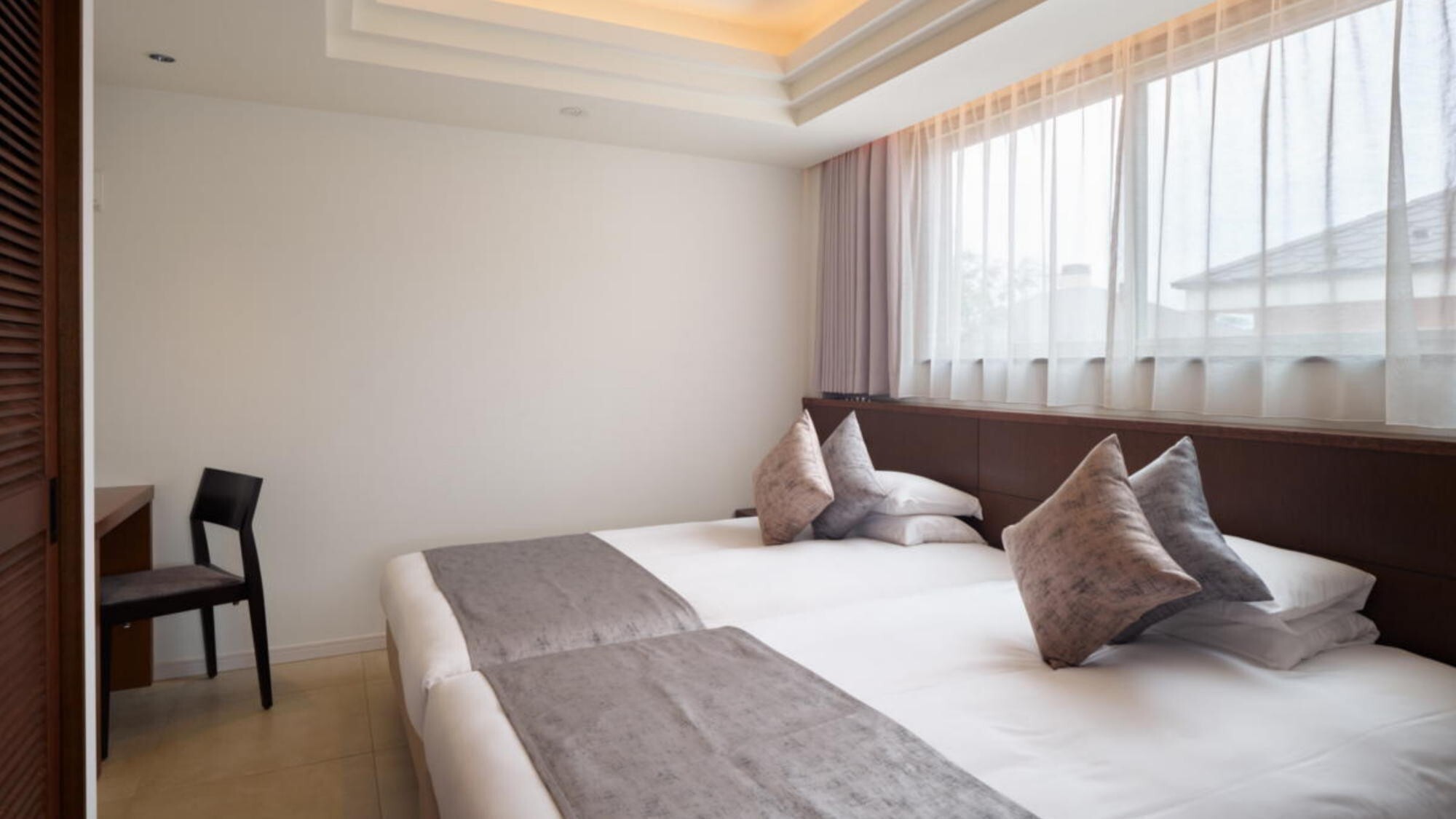 【デラックススイート121平米】ベッドルーム