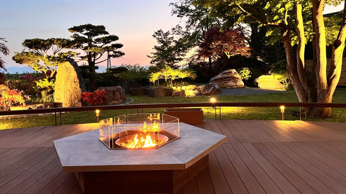 【River View Lounge 渡月】十勝川のパノラマビュー＆焚火の癒し