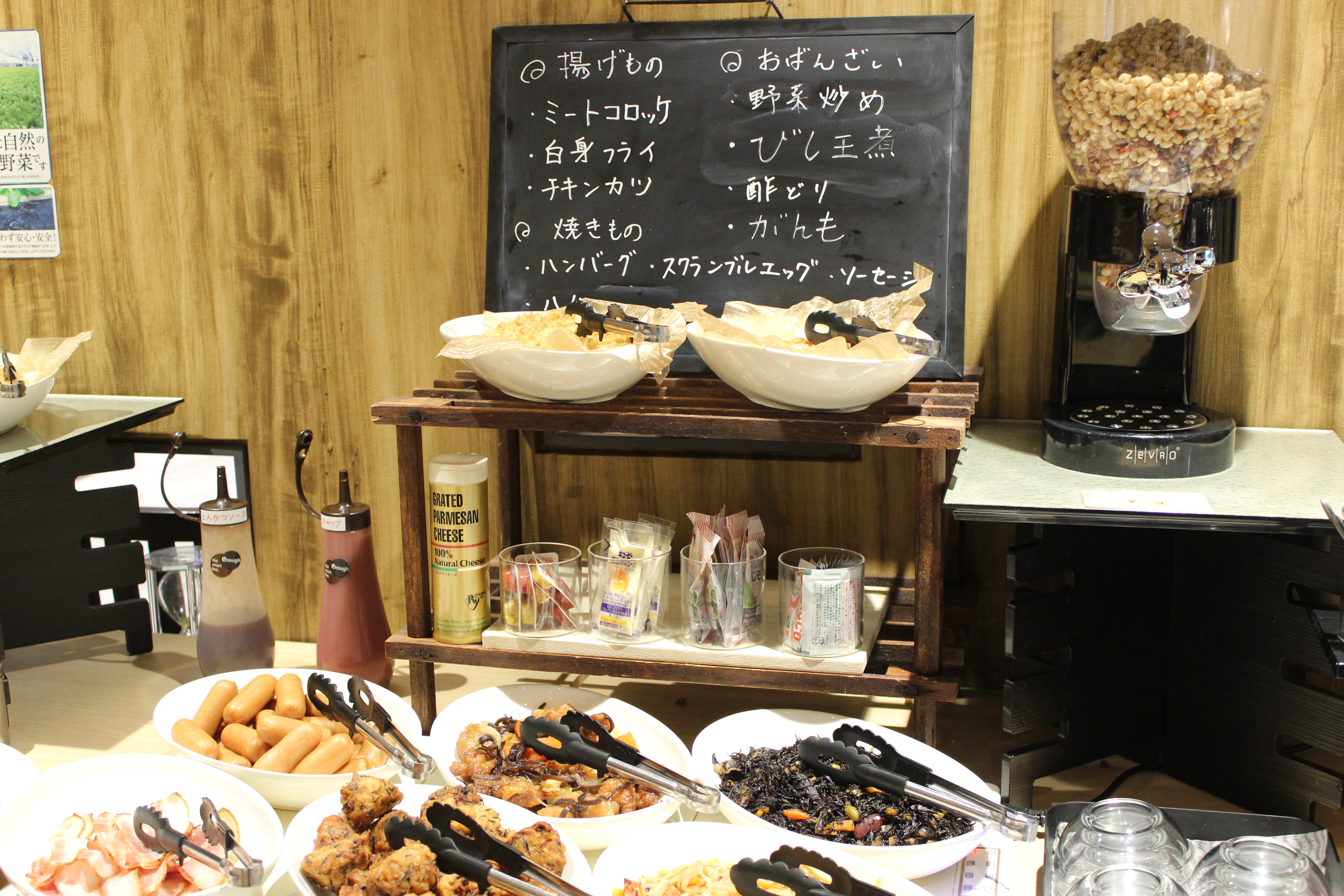 朝食バイキング