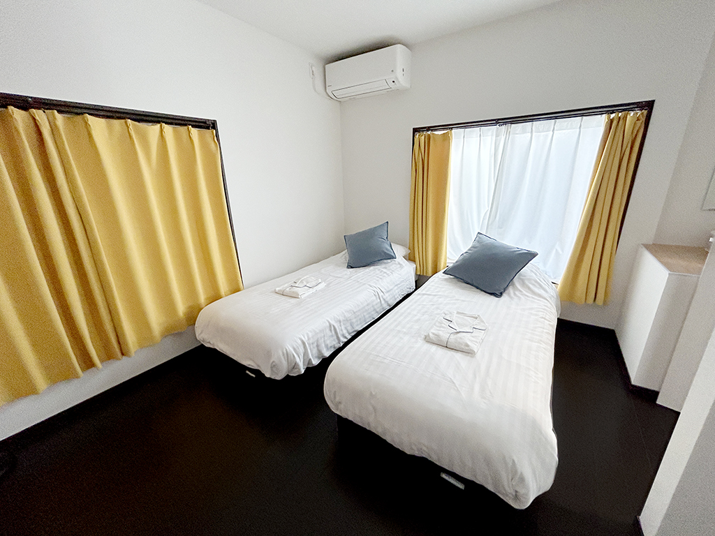 【禁煙】ツインルーム※バストイレ共同