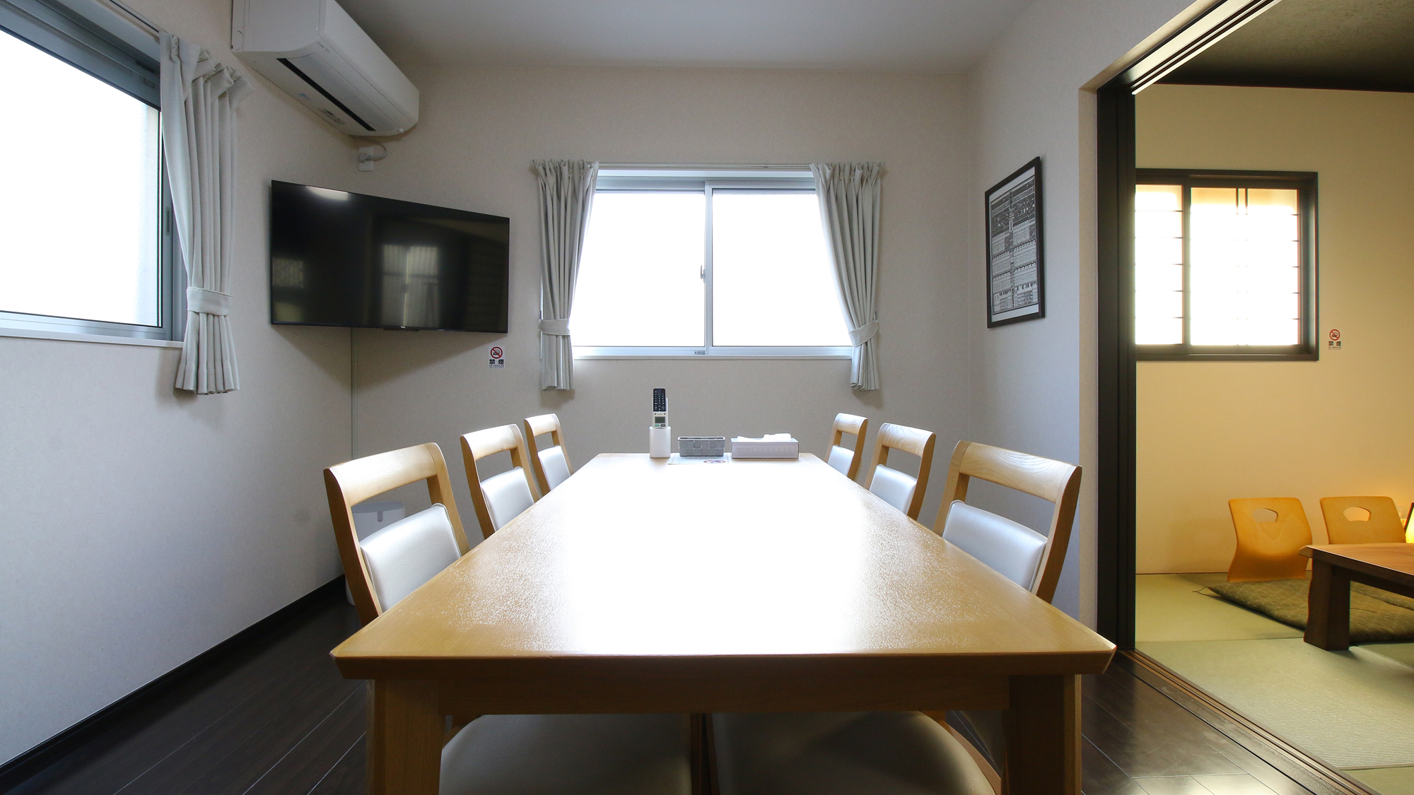 【松之浜館】ダイニング