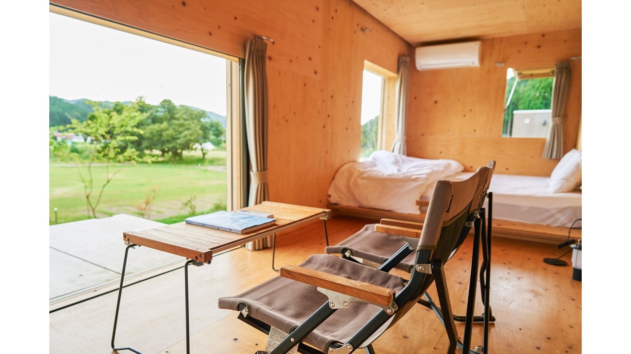 【温浴＆タオルセット付】モバイルハウス「住箱」（手ぶらプラン）