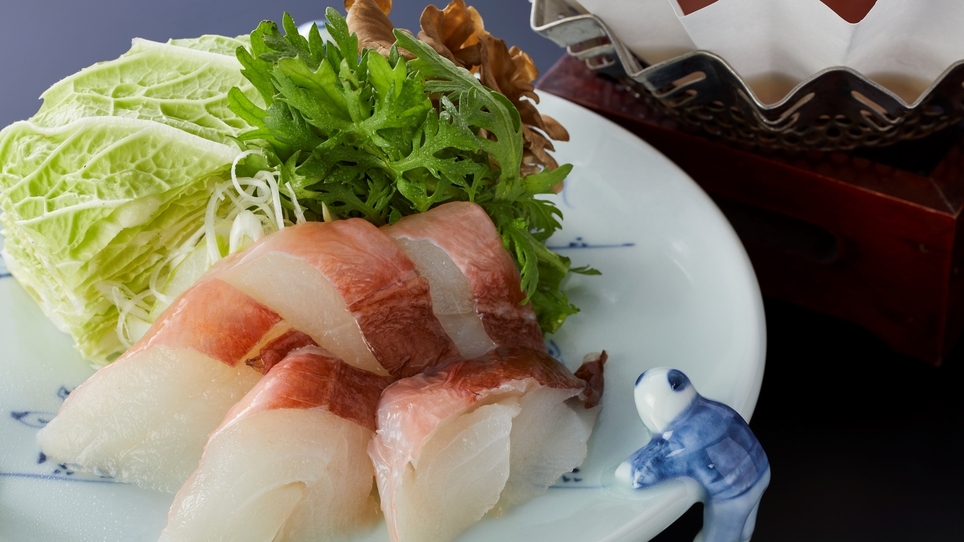 【当館名物】メイン料理9品より生雲丹や熊野牛など3品チョイス♪『秋のデラックスプラン』