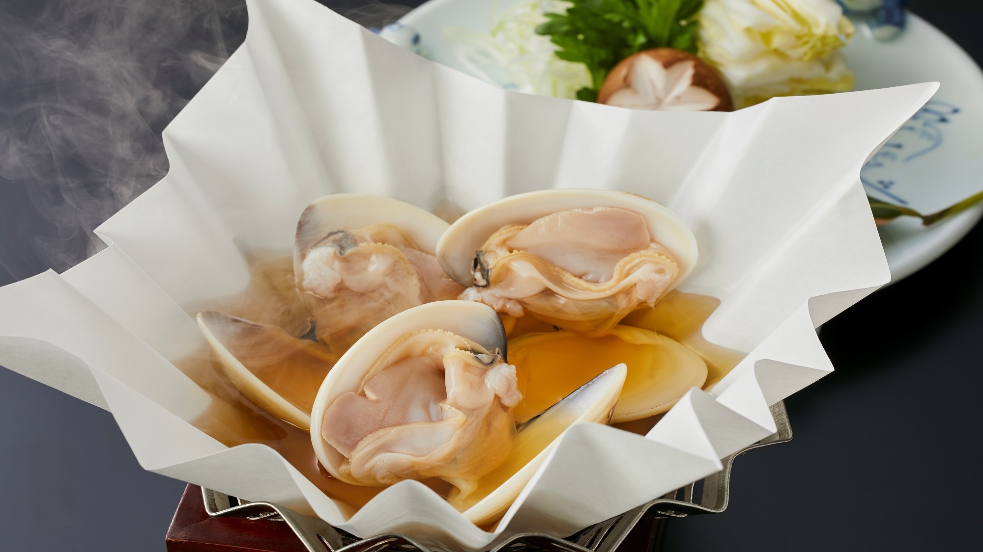 【当館名物】メイン9品より貝のにぎりや蛤なべ、近代キャビアなど3品チョイス『春のデラックスプラン』