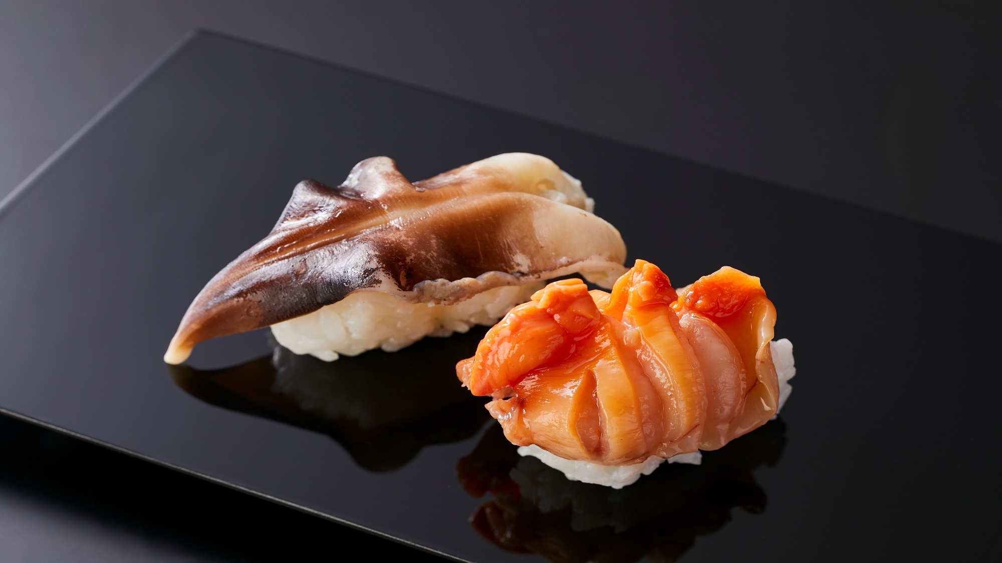 【当館名物】メイン9品より貝のにぎりや蛤なべ、近代キャビアなど3品チョイス『春のデラックスプラン』