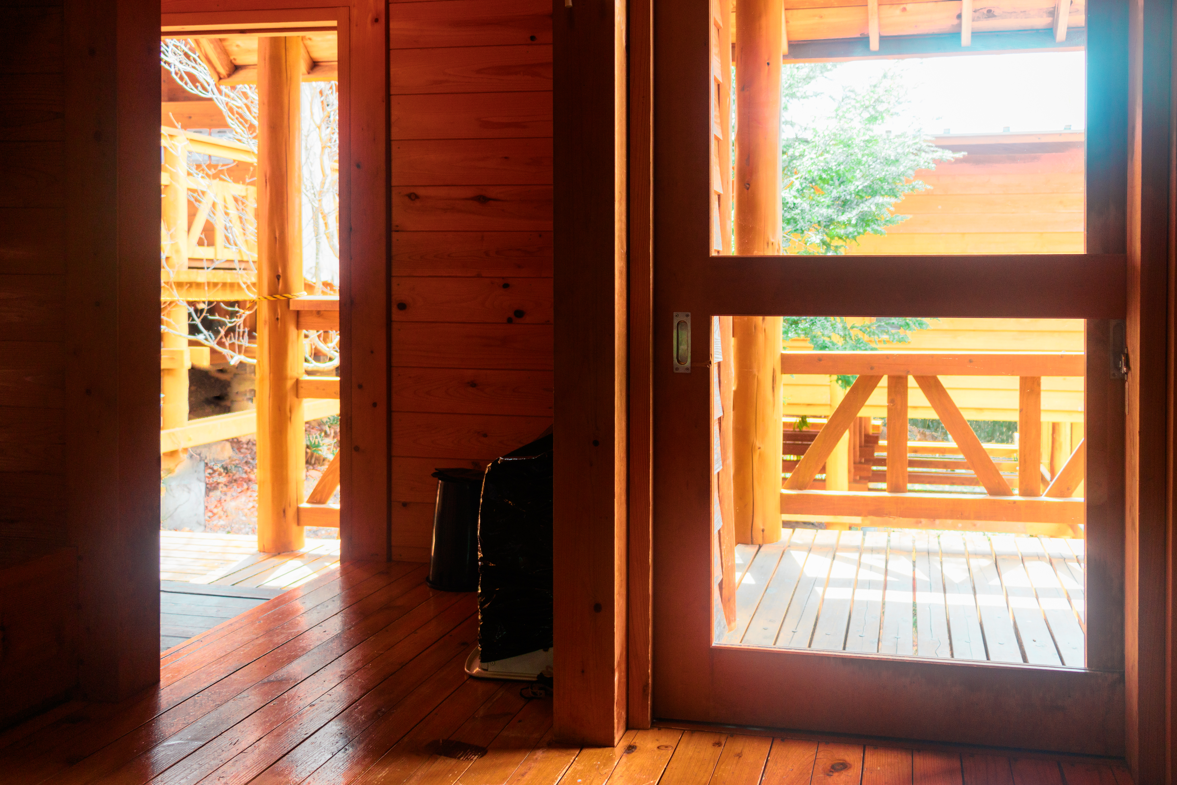 8人用バンガロー