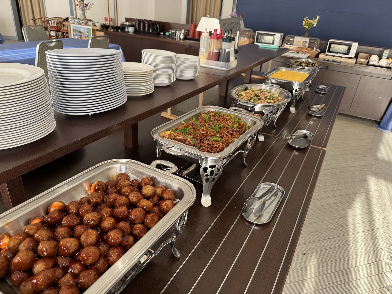 【夕朝食付き】ホテルでゆっくり過ごそう！懐石風御膳又は焼津の食材を使った特製ビュッフェプラン