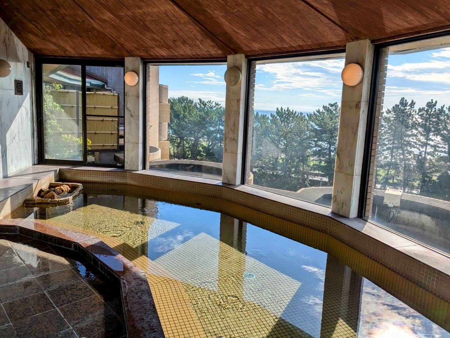 ファミリークリスマス★お部屋で楽しむオードブル付きステイ（朝食付き）