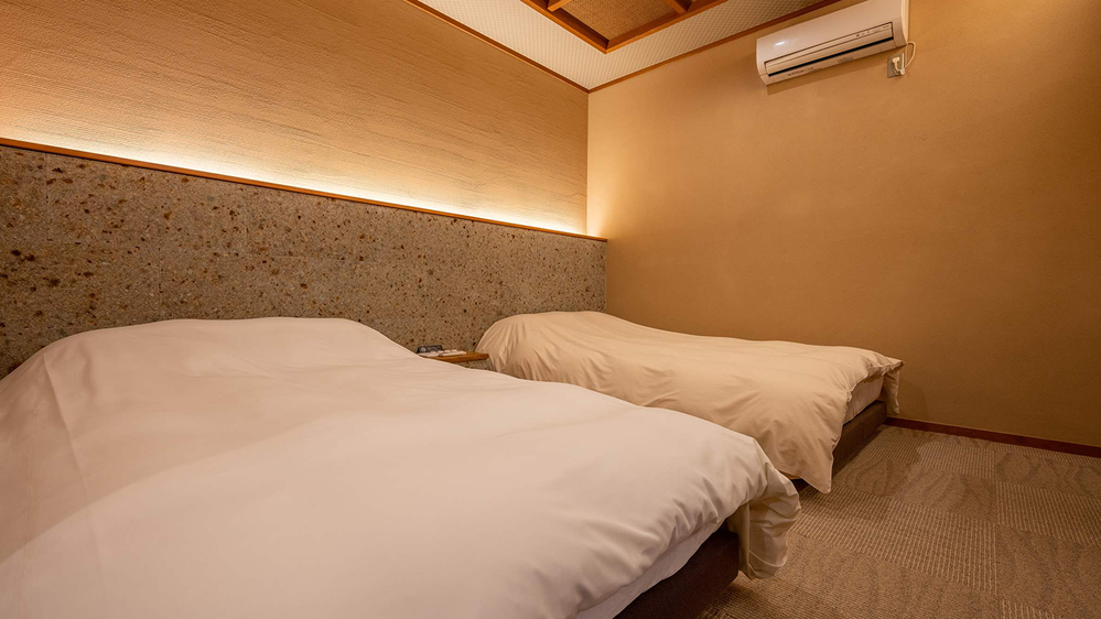 露天風呂付和洋室若紫ベッドルーム