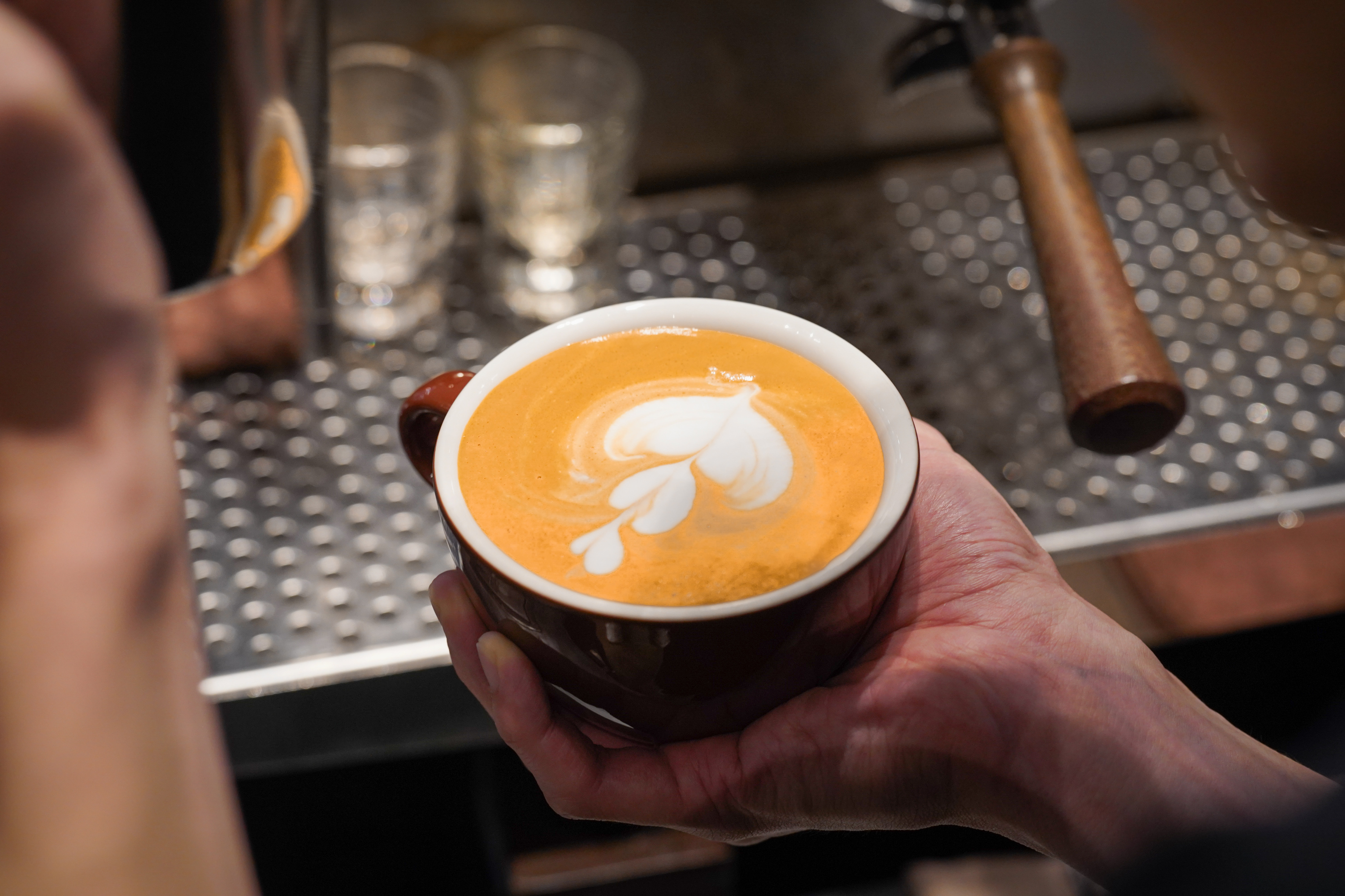 カフェ (ホテル1階)