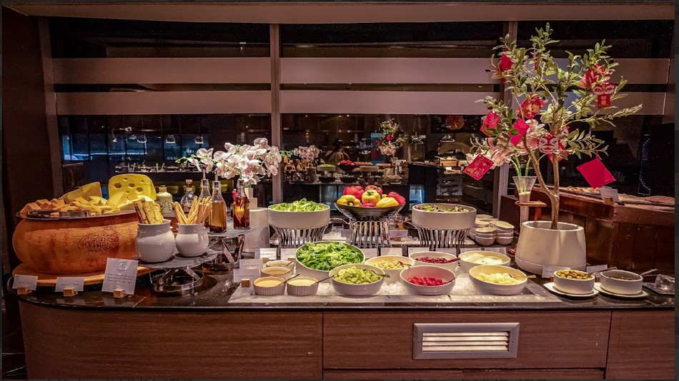 Ploenchit All-Day ダイニングレストラン　朝食