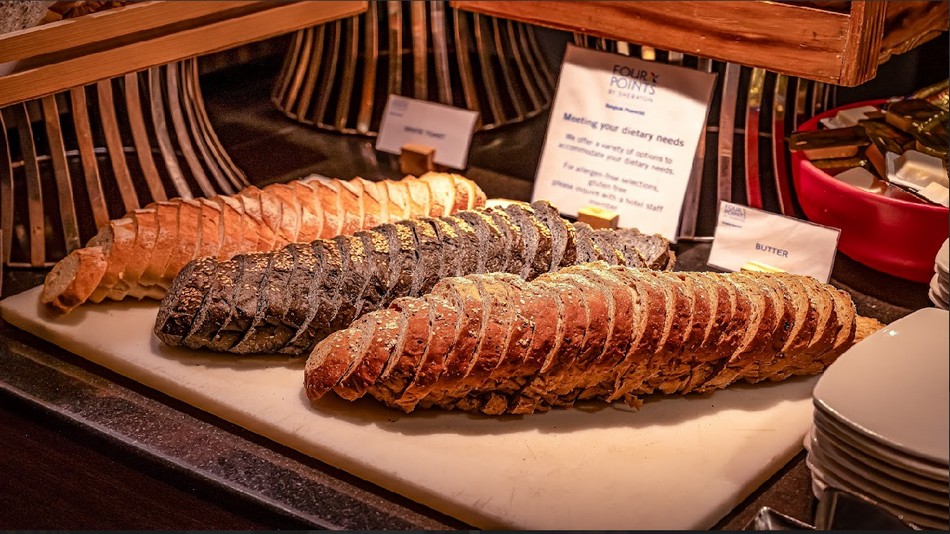 Ploenchit All-Day ダイニングレストラン　朝食