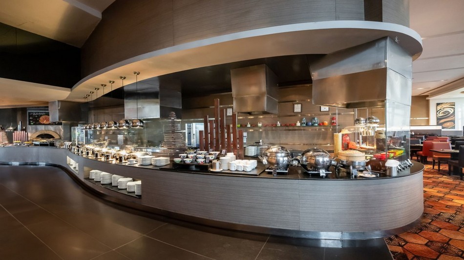 Ploenchit All-Day ダイニングレストラン