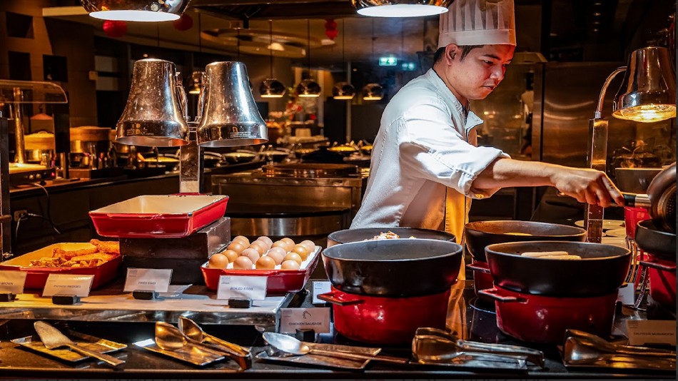 Ploenchit All-Day ダイニングレストラン　朝食