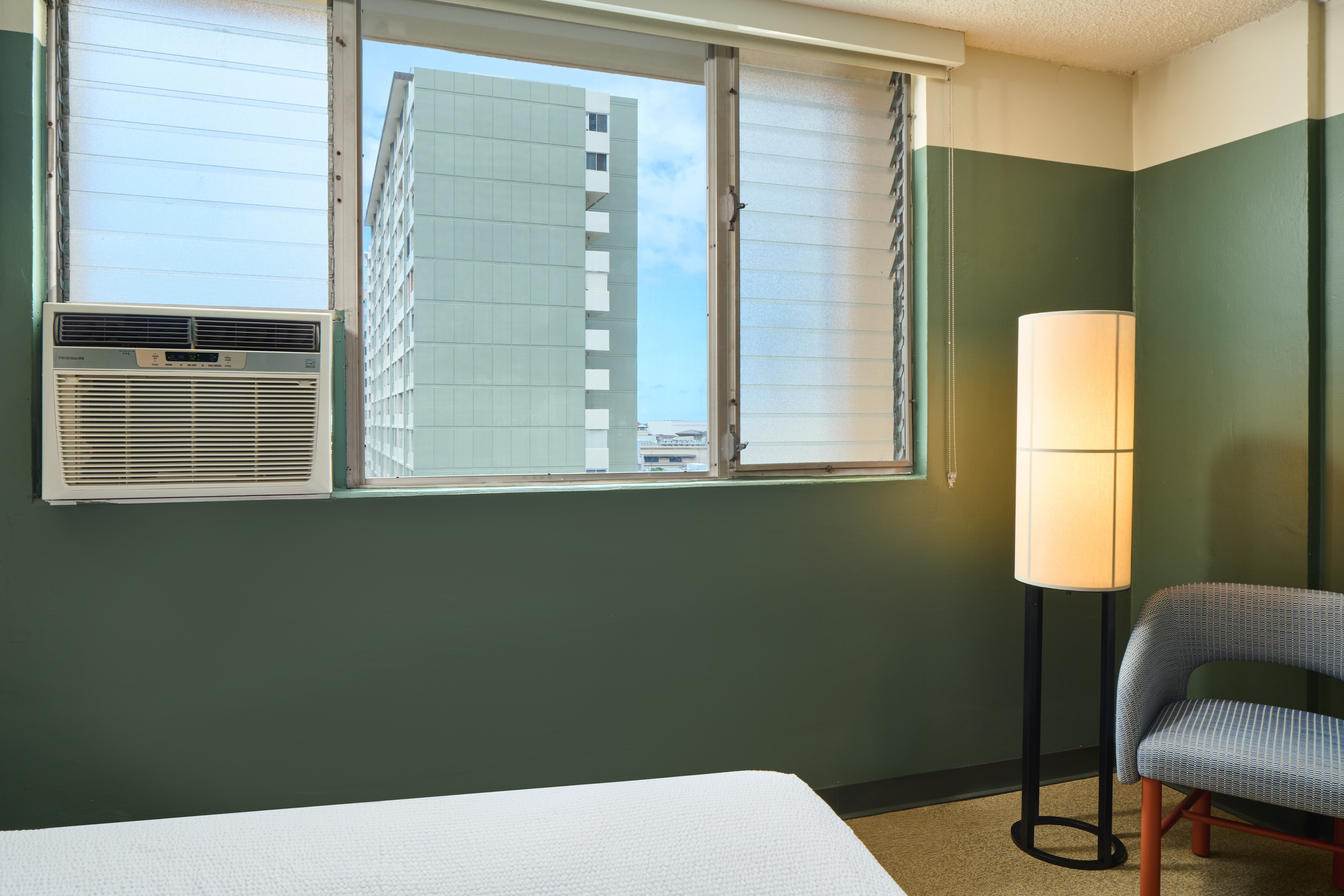 高層階 クイーンベッド2台のお部屋一例