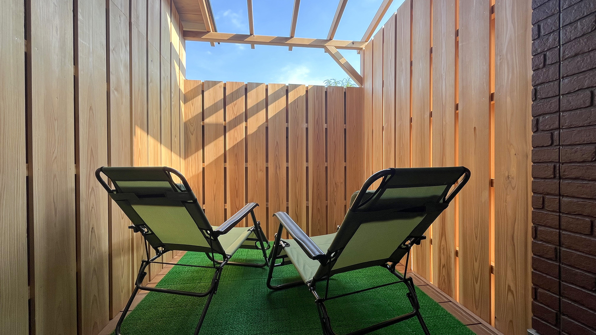 ＃サウナ　サウナ後には開放的なスペースでゆっくりと　　ととのって下さい