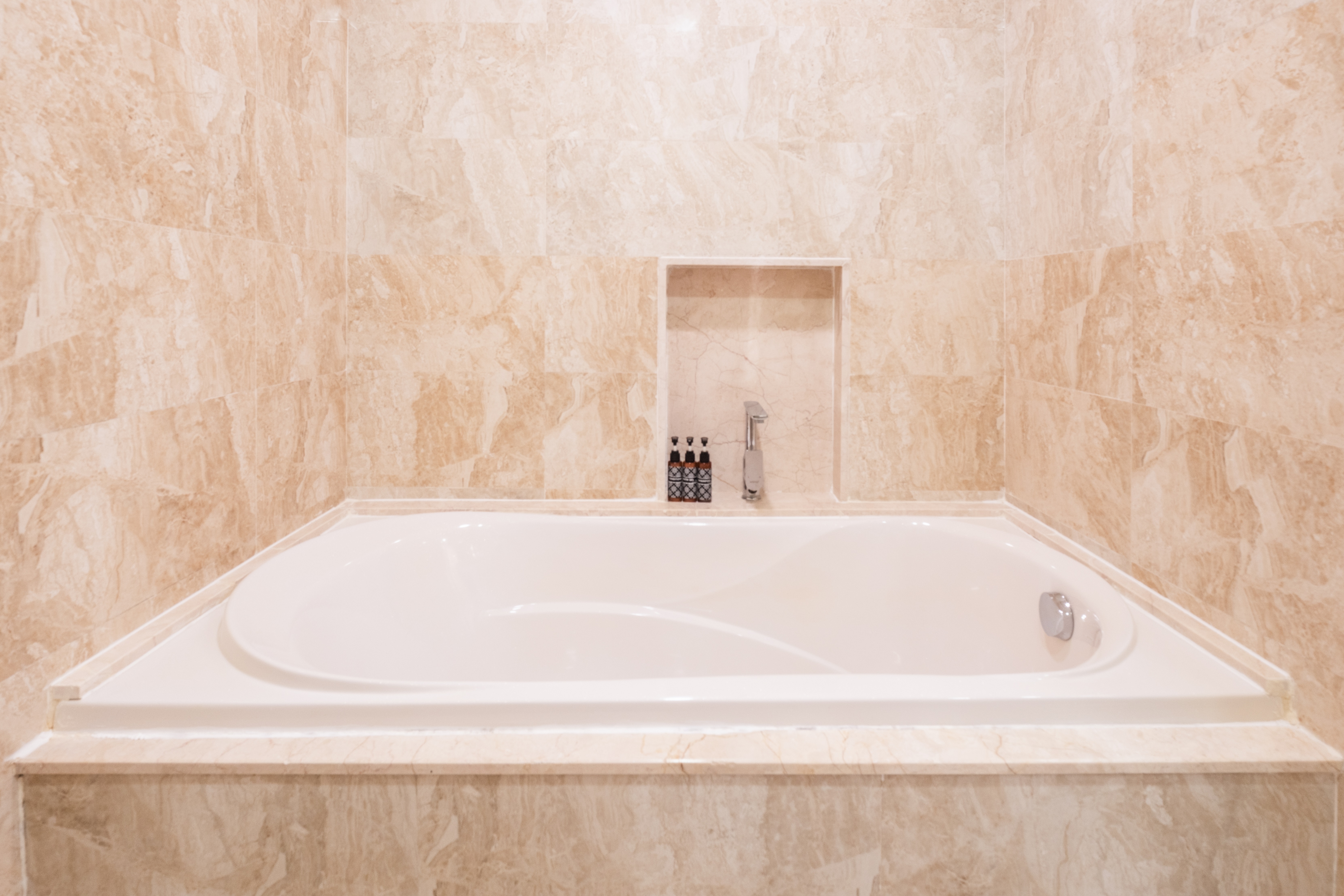 部分的な川の景色付きスーペリアキングルーム - 温泉込み