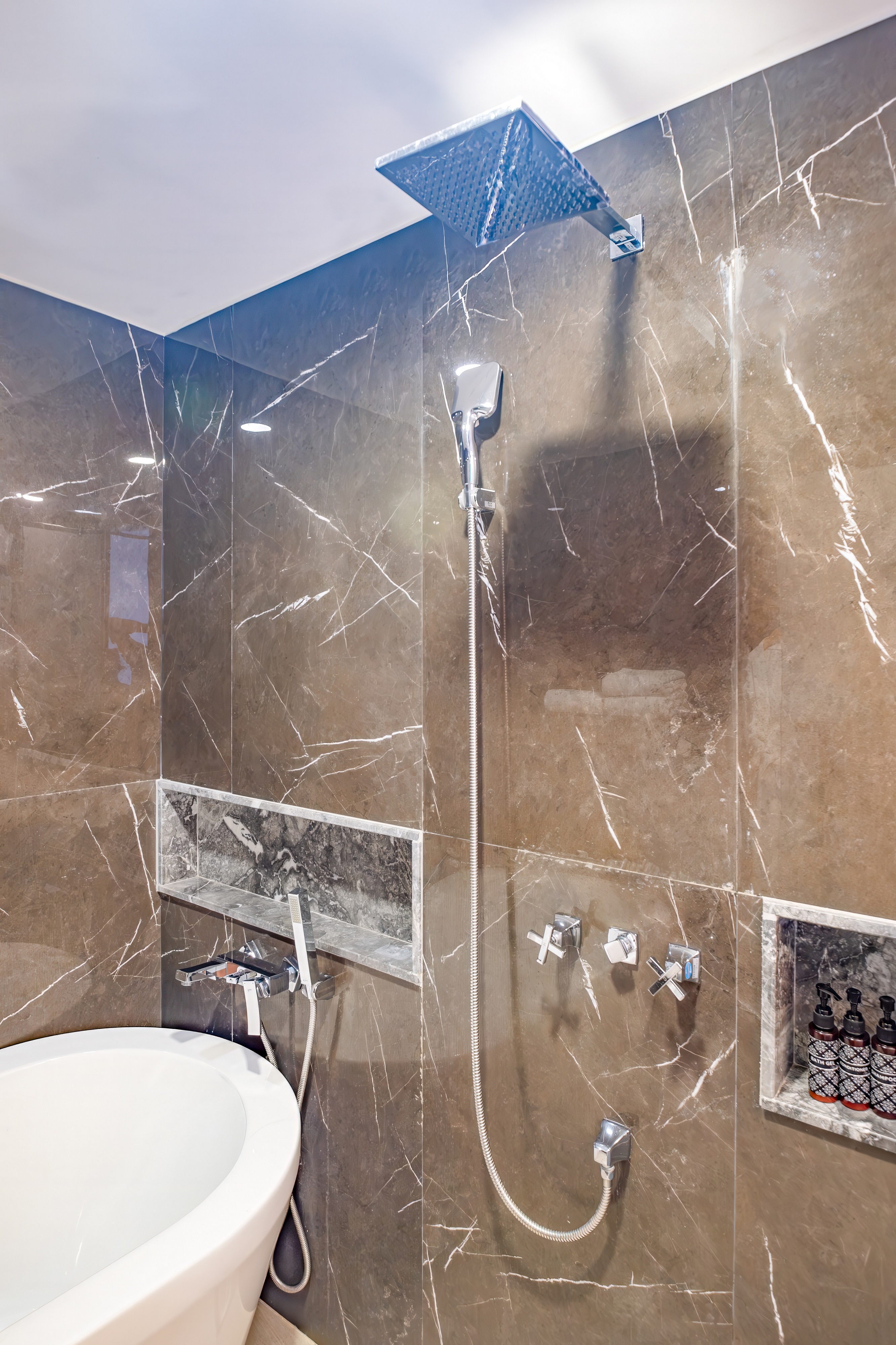 川の景色付き2ベッドルームヴィラ - フットマッサージ、温泉込み