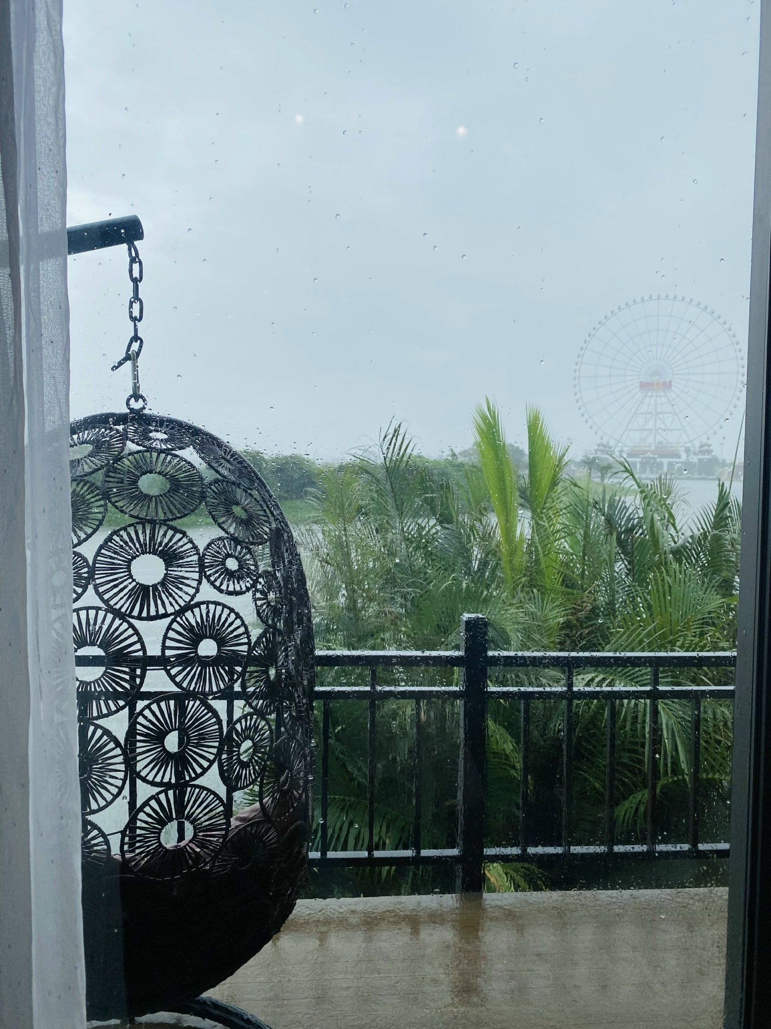 川の景色付き2ベッドルームヴィラ - フットマッサージ、温泉込み