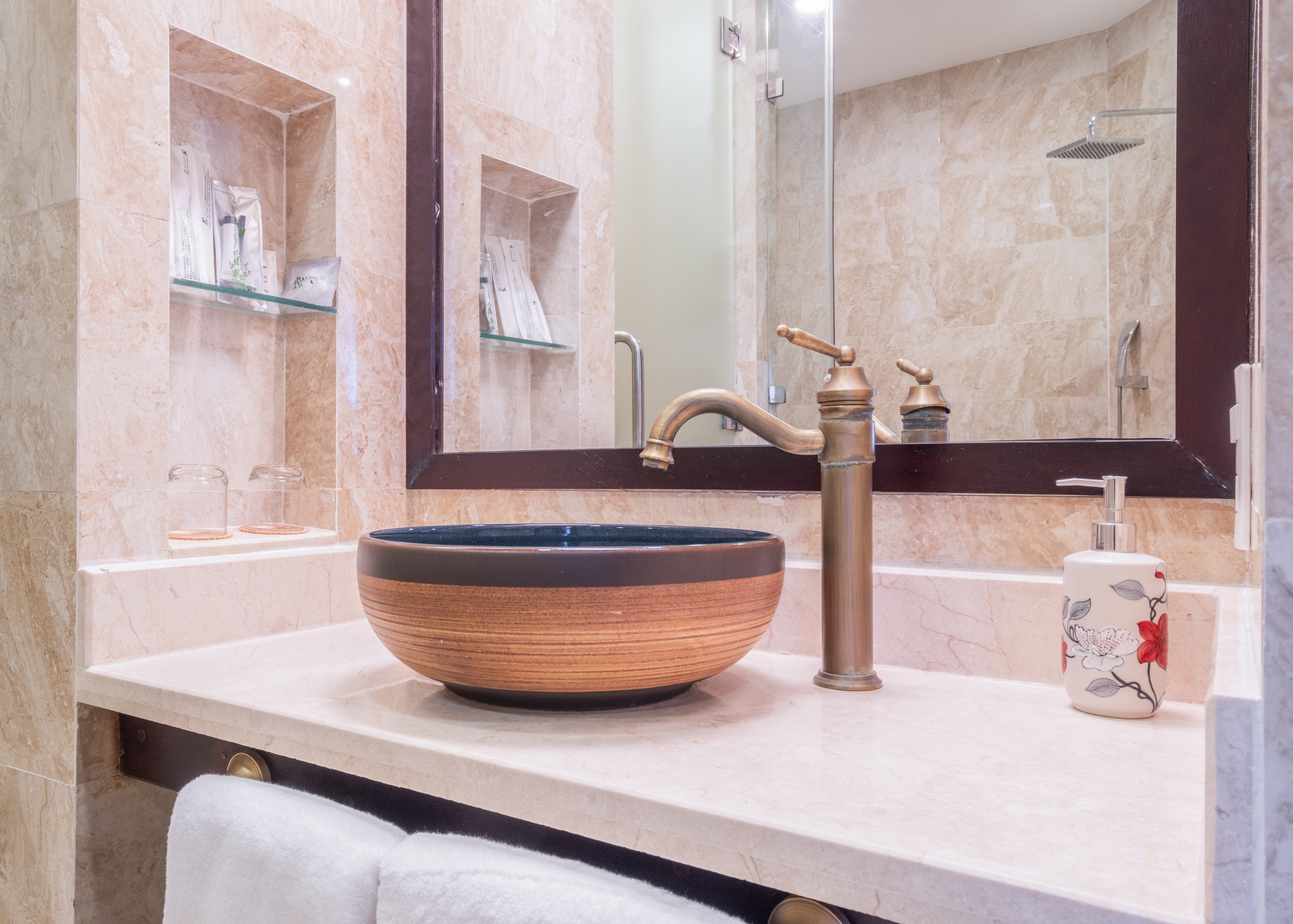 川の景色付きスーペリアキングルーム - 高層階 - 温泉込み