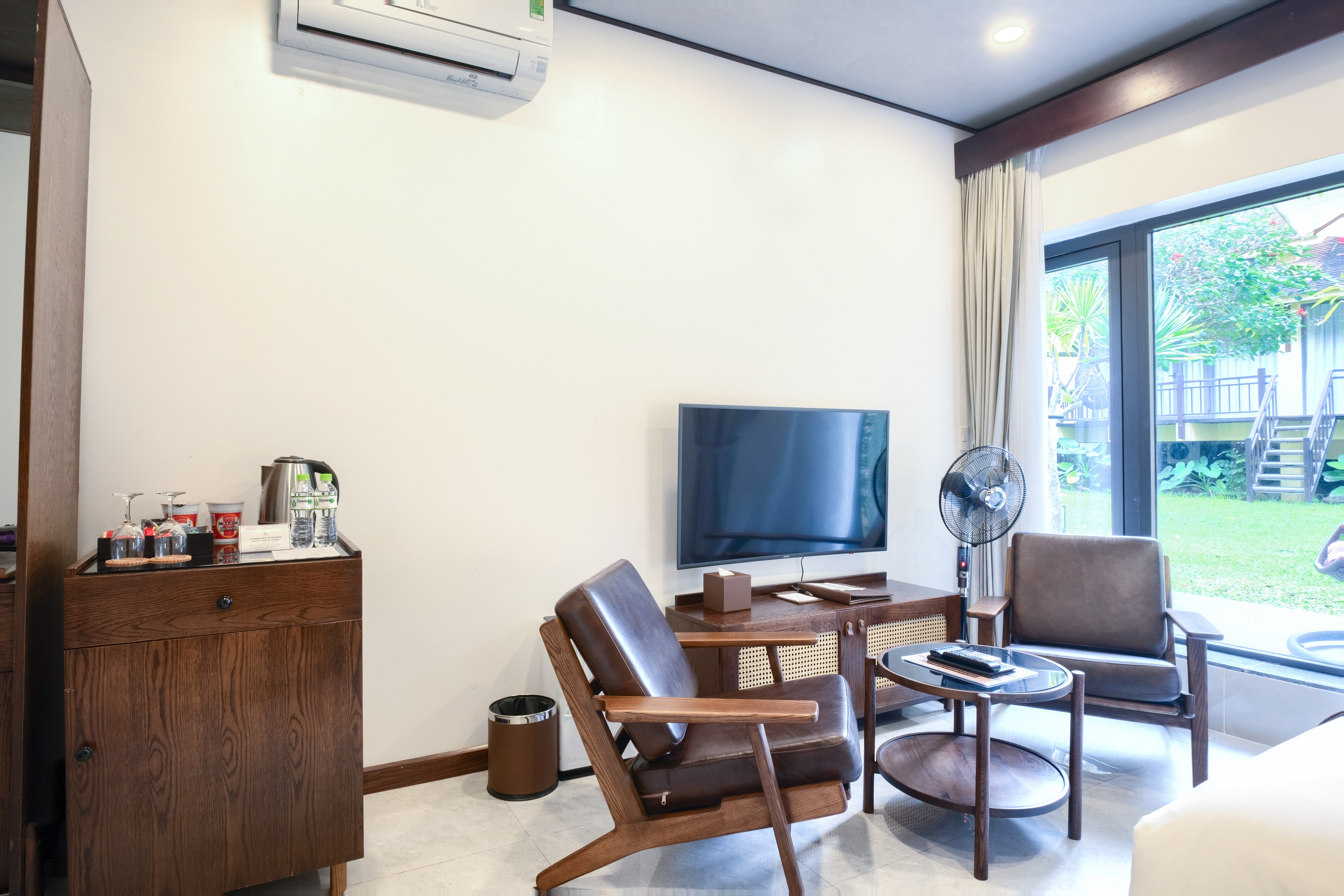 ガーデンビュー付きデラックスキングルーム - 温泉込み