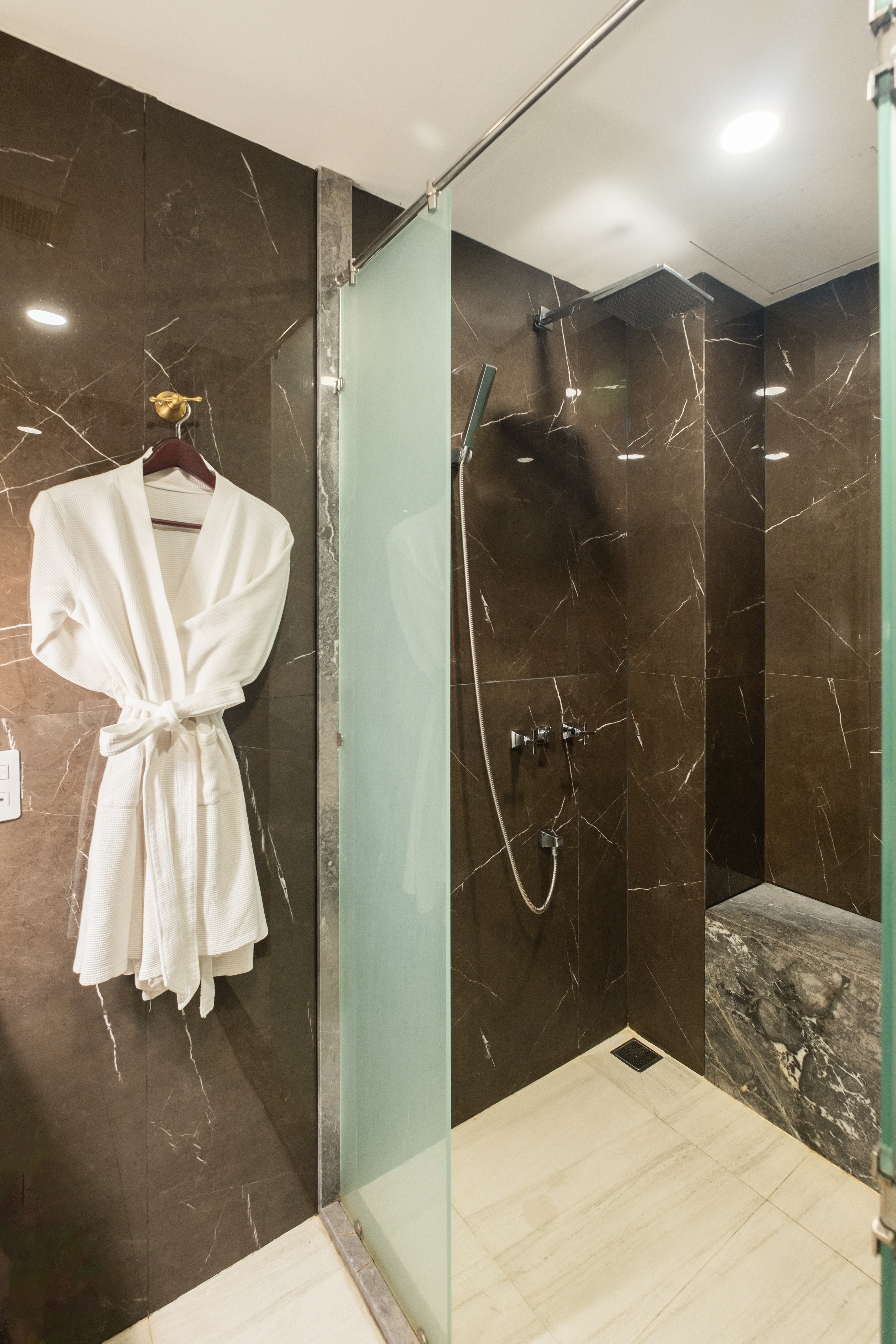 ガーデンビュー付きデラックスキングルーム - 温泉込み