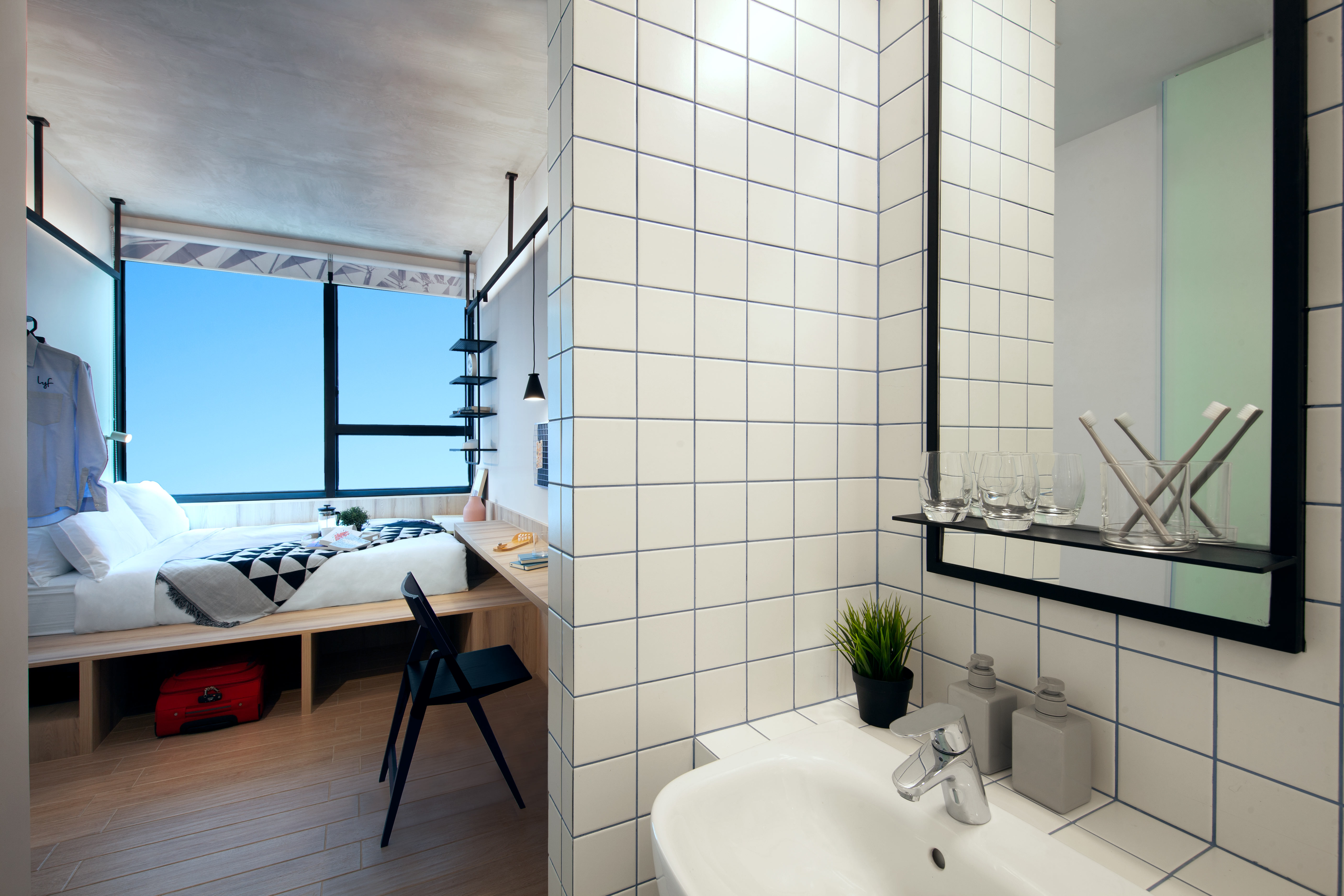 オールトゥゲザー（6ベッドルーム） (105平米)