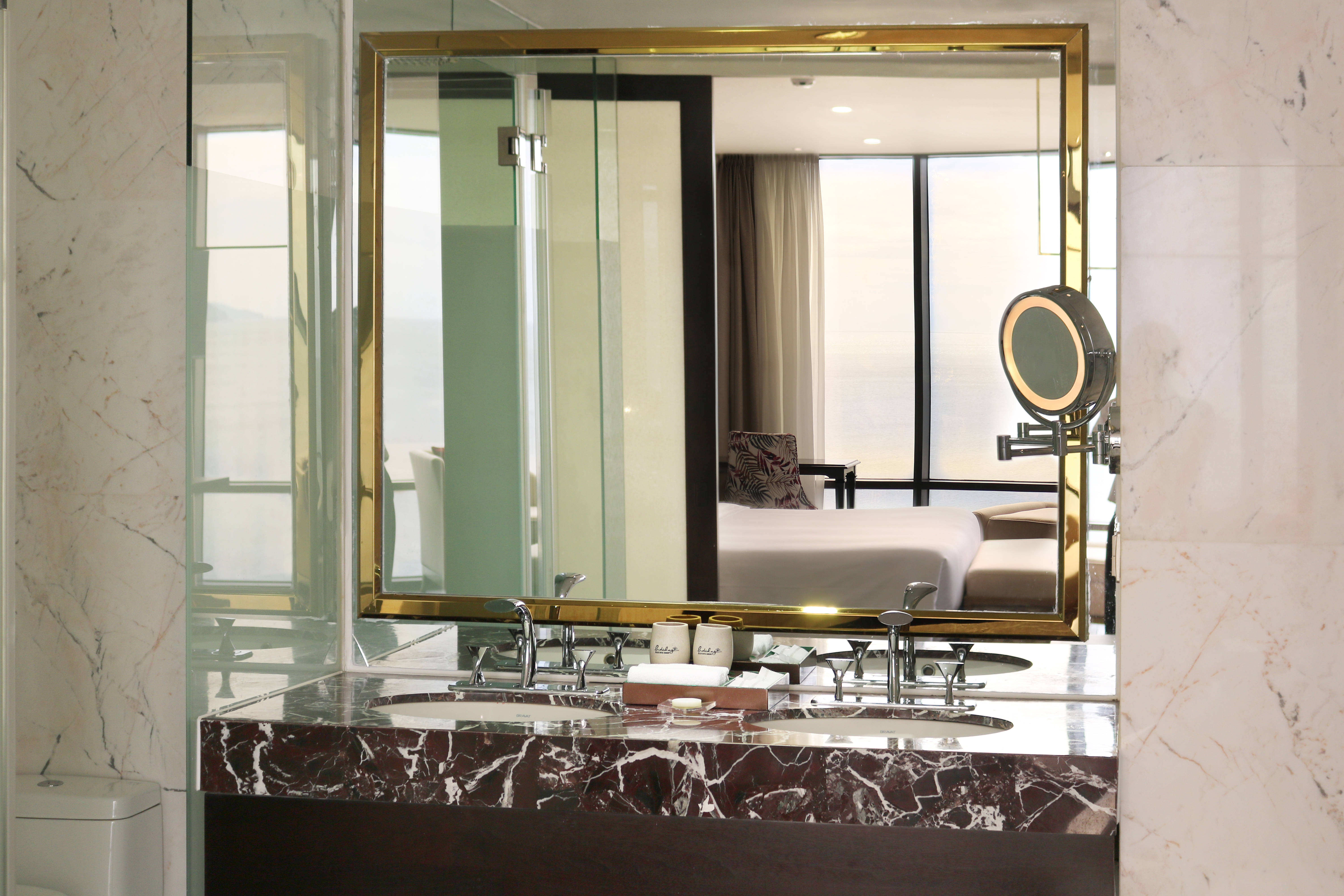 プレミアスイート