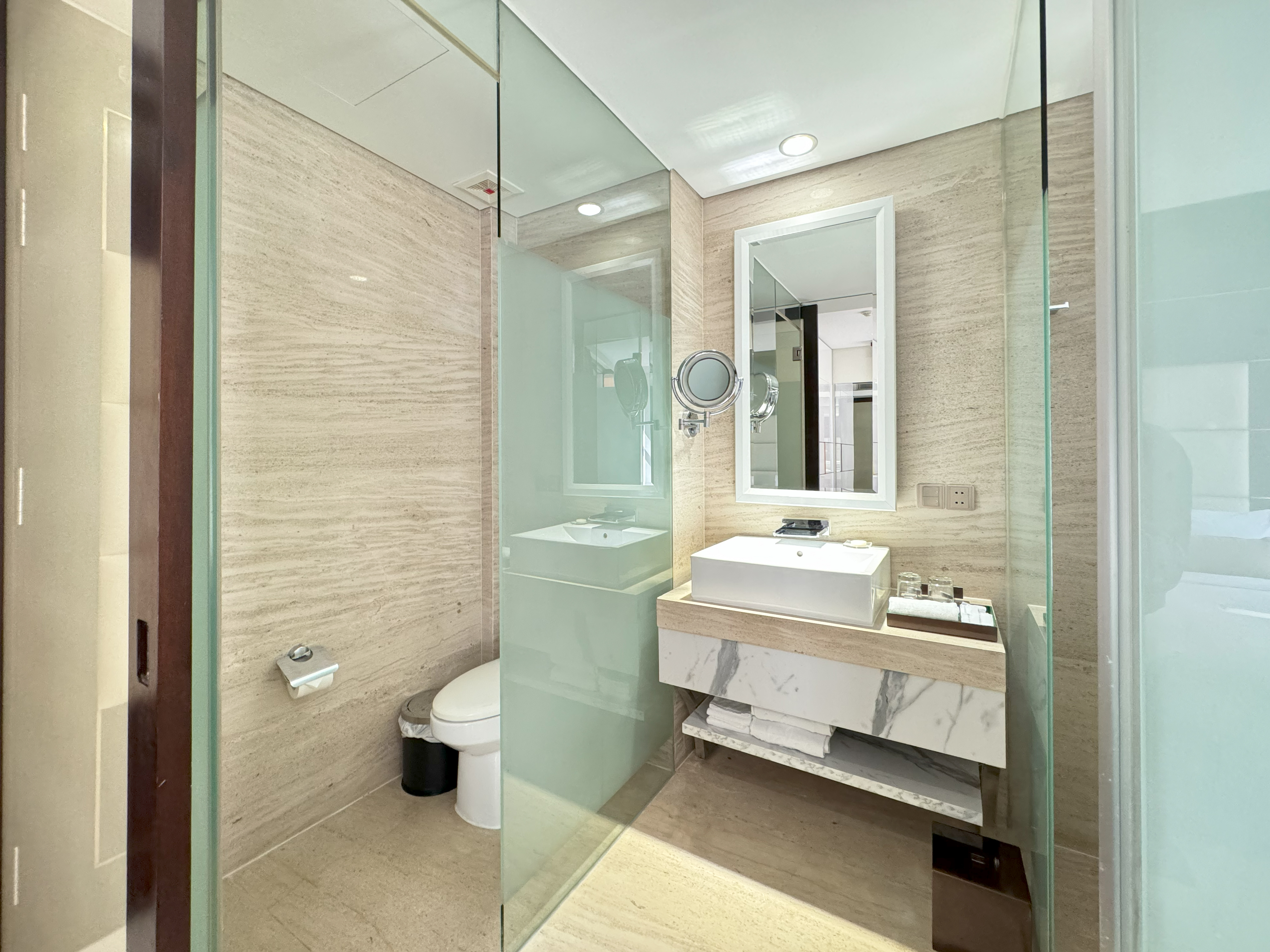 スーペリアルーム