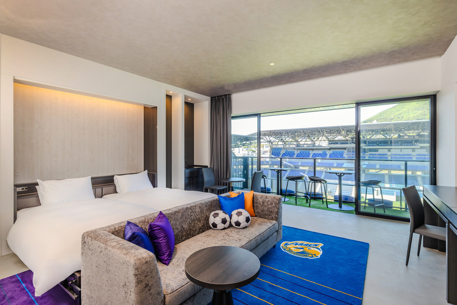 デラックススタジアムビューエキサイティングツインルーム(2)