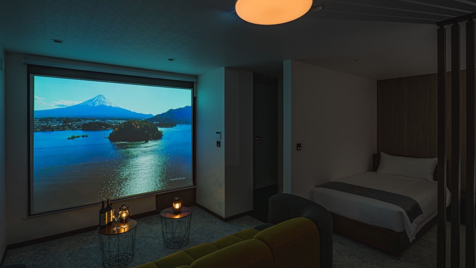 【ルーフトップヴィラ】2階シアタールーム