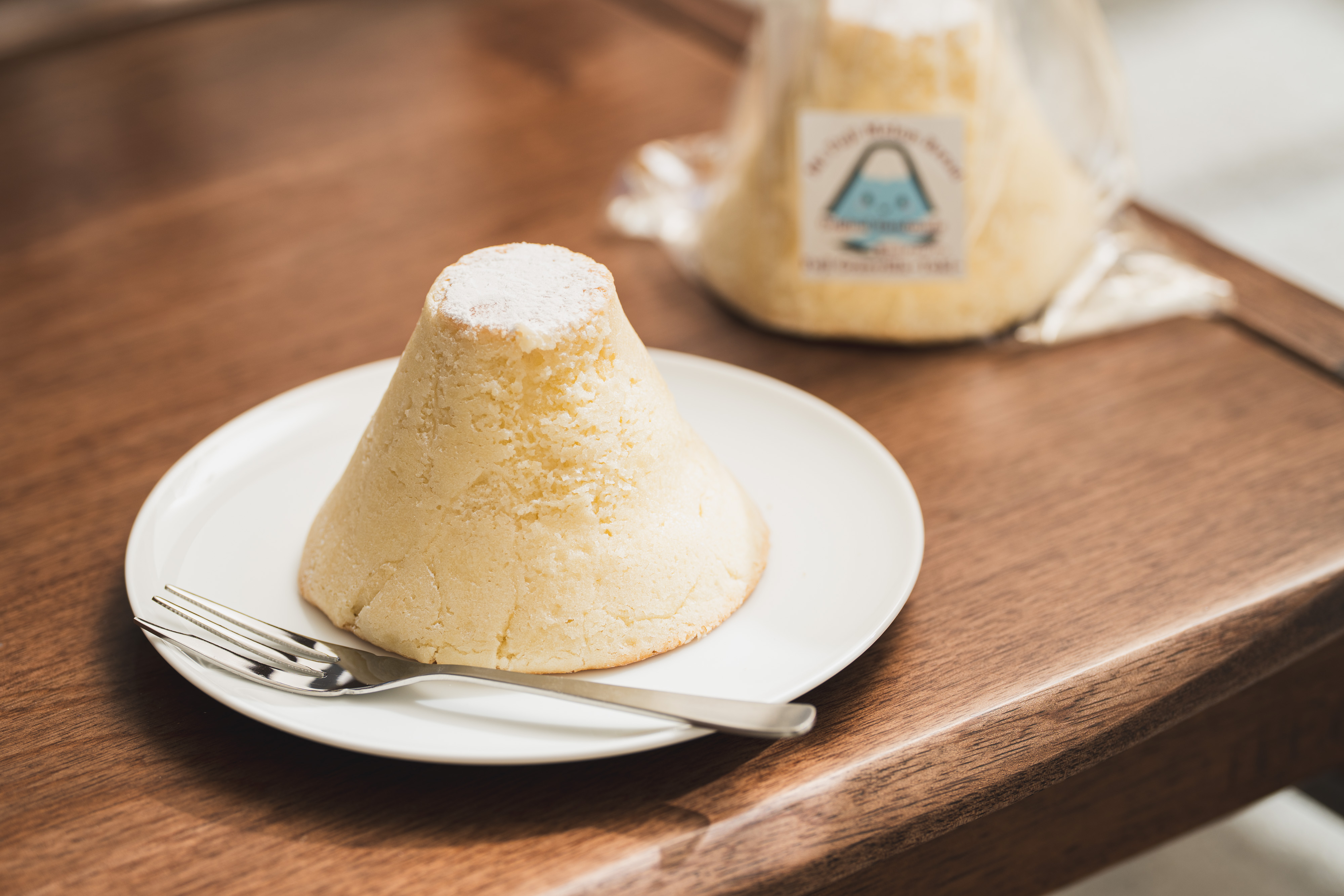 【期間限定】LINEお友達登録で富士山メロンパンプレゼント中！