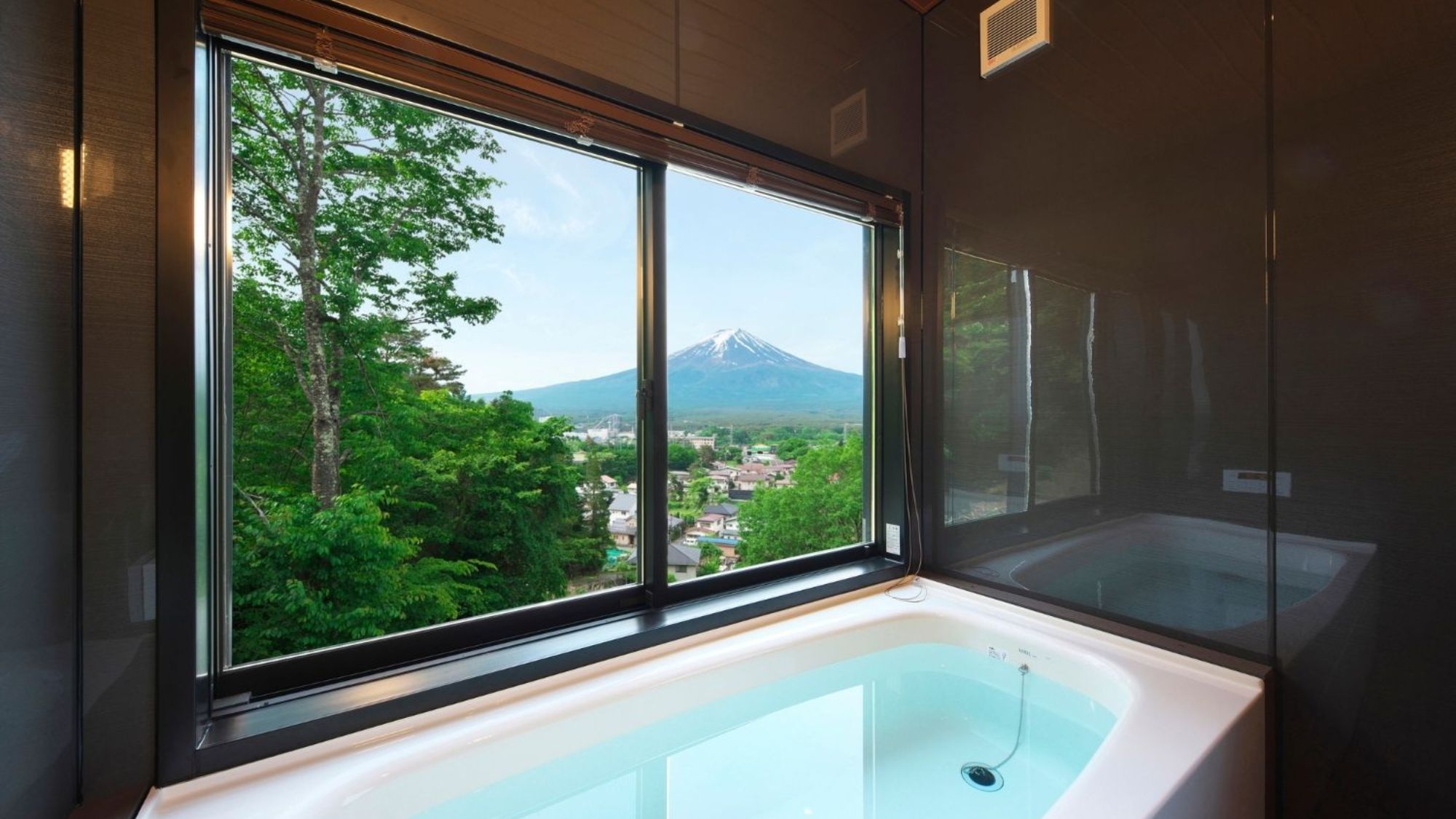 【頂バルコニーヴィラ】2階の富士山展望風呂3_2607