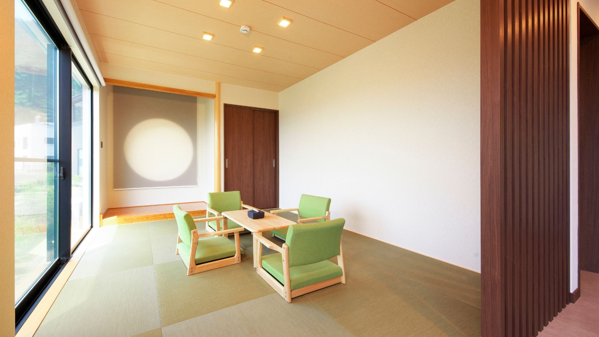 【バルコニーヴィラ】1階和室