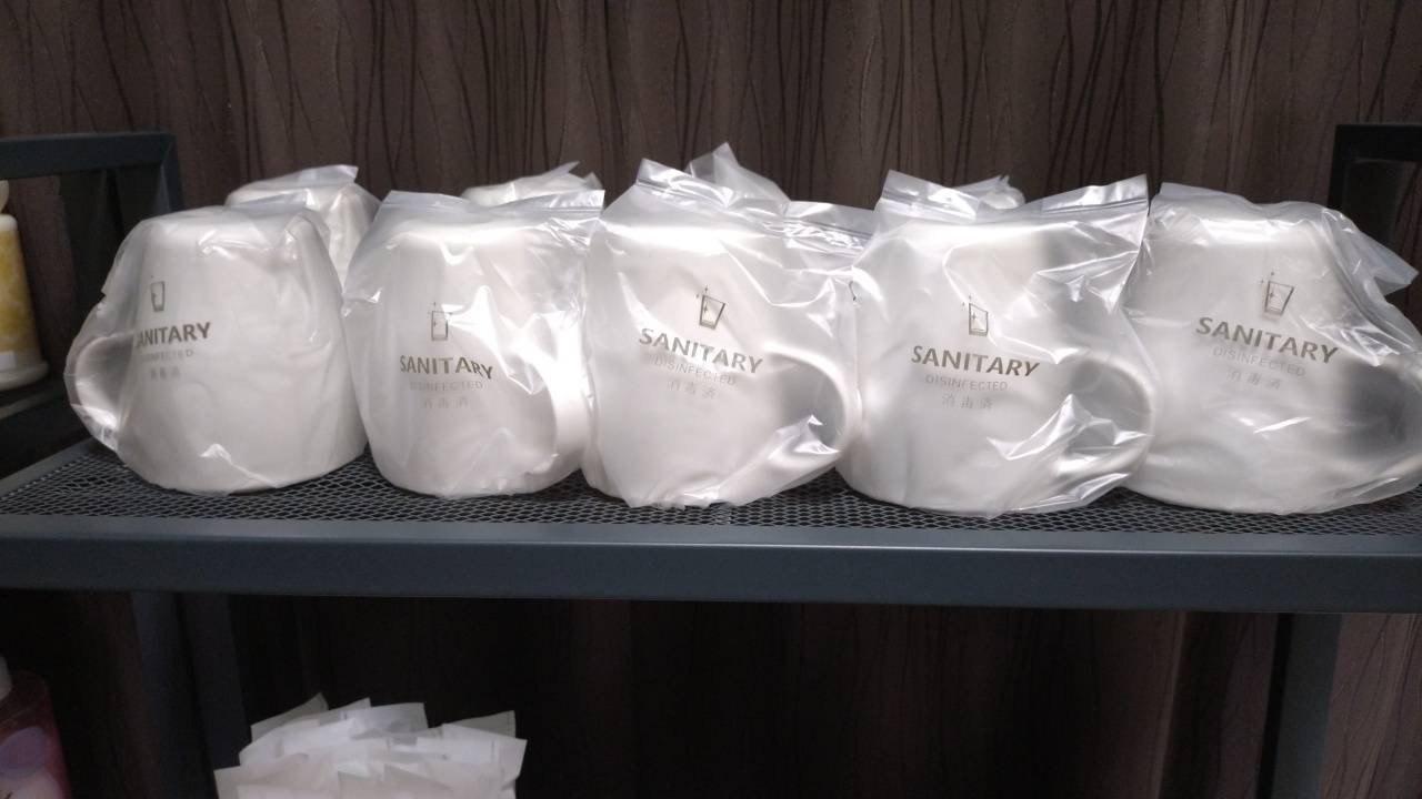 コップ（フロント）