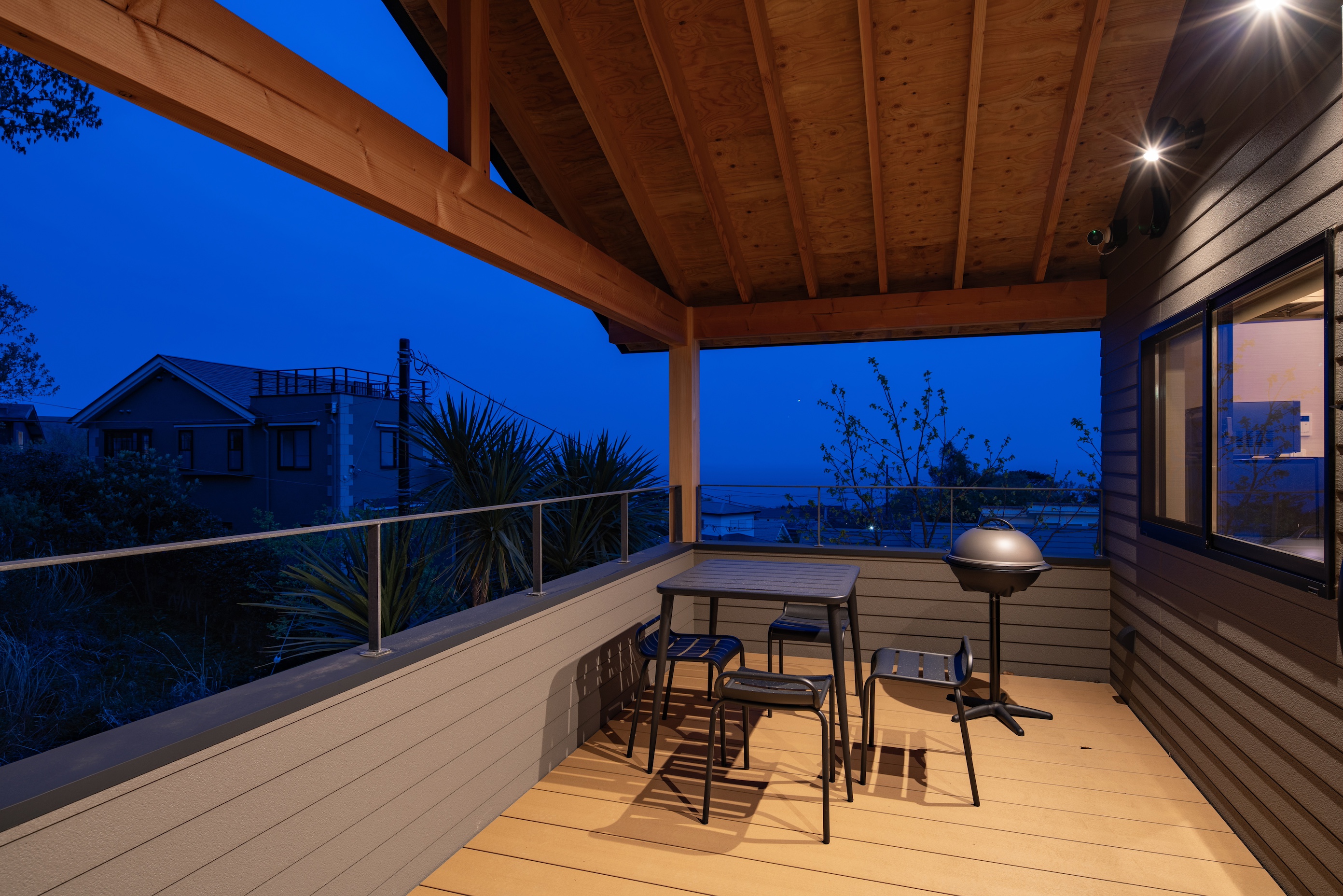 NUTIC izu - テラス