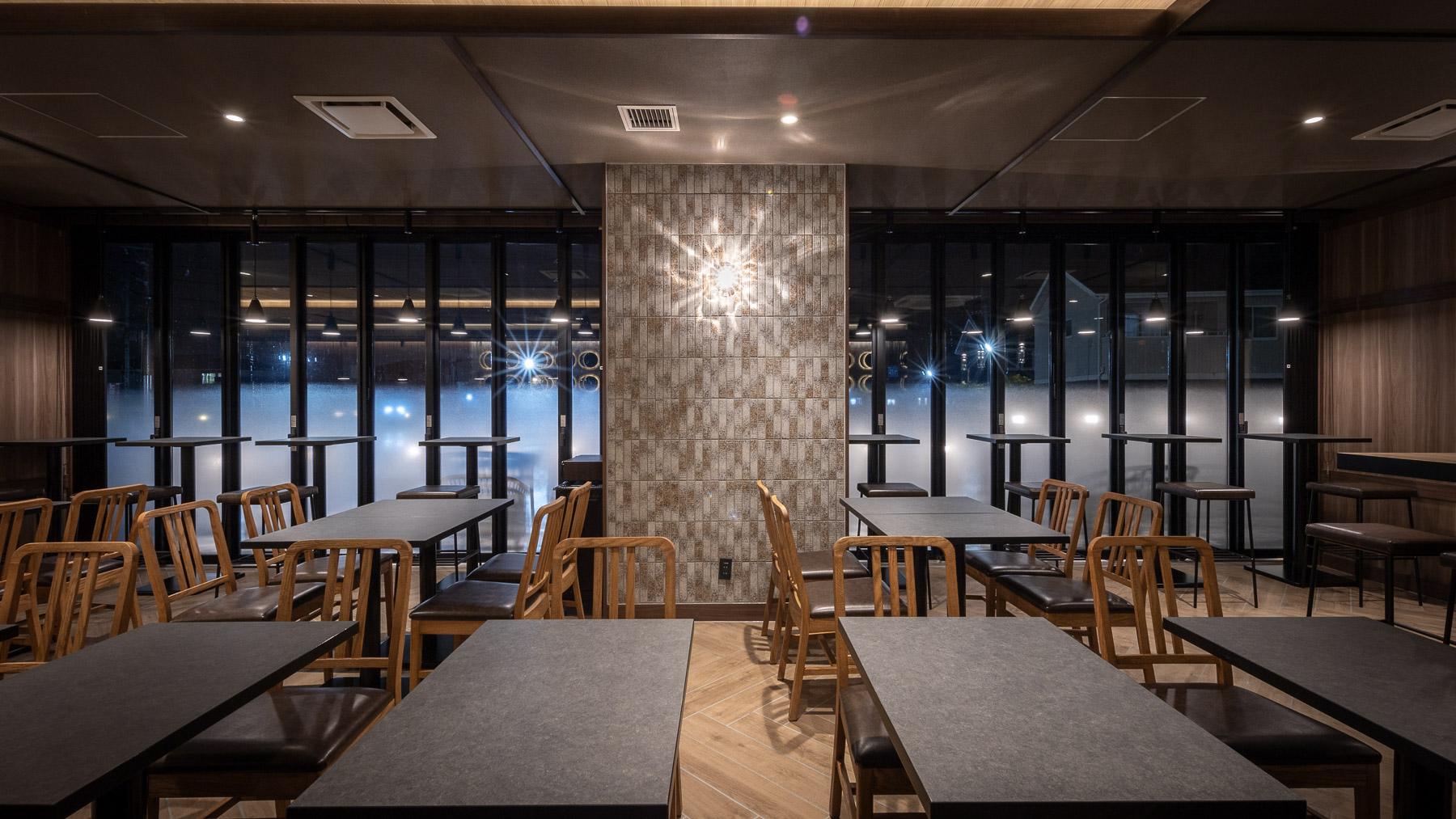 ロハスラウンジ