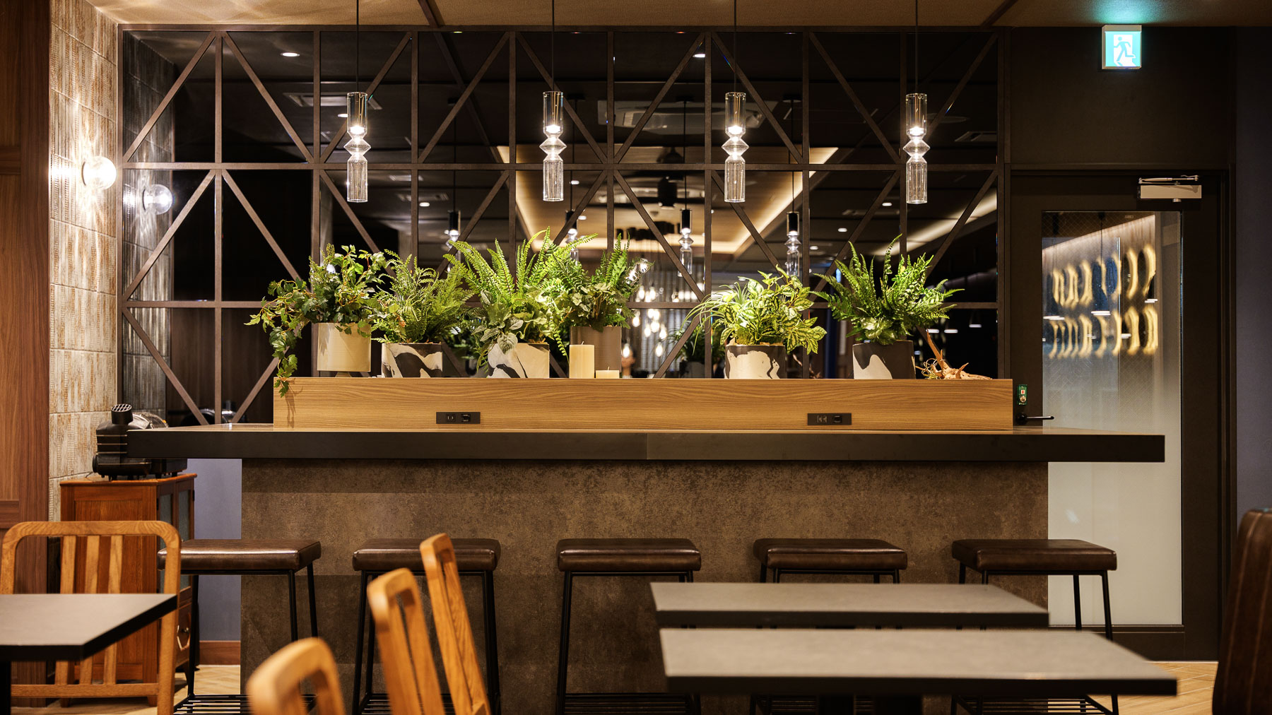 ロハスラウンジ