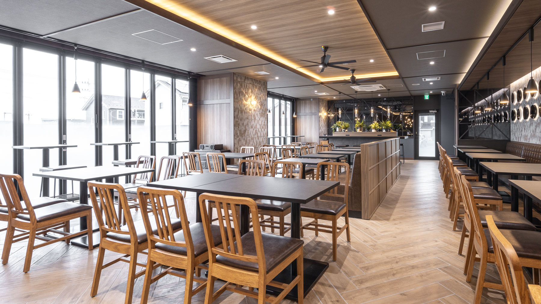 ロハスラウンジ