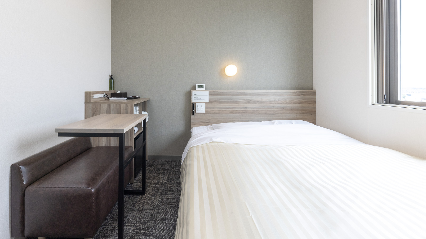 【スタンダードルーム】広々ベッドでぐっすり眠れます