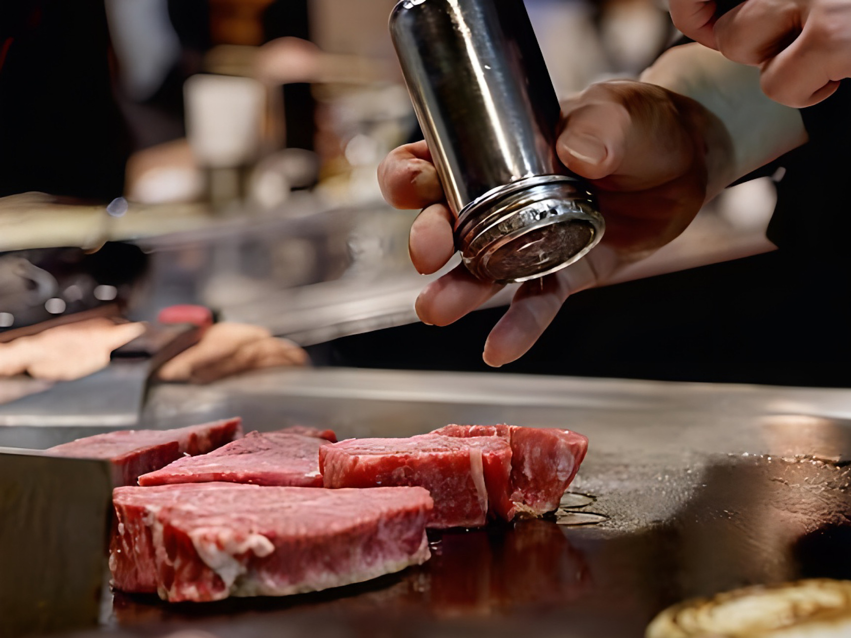 【50歳以上＆平日＆室数限定】通常価格より最大15％OFFの平日最安値プラン【朝/夕食ブッフェ付】