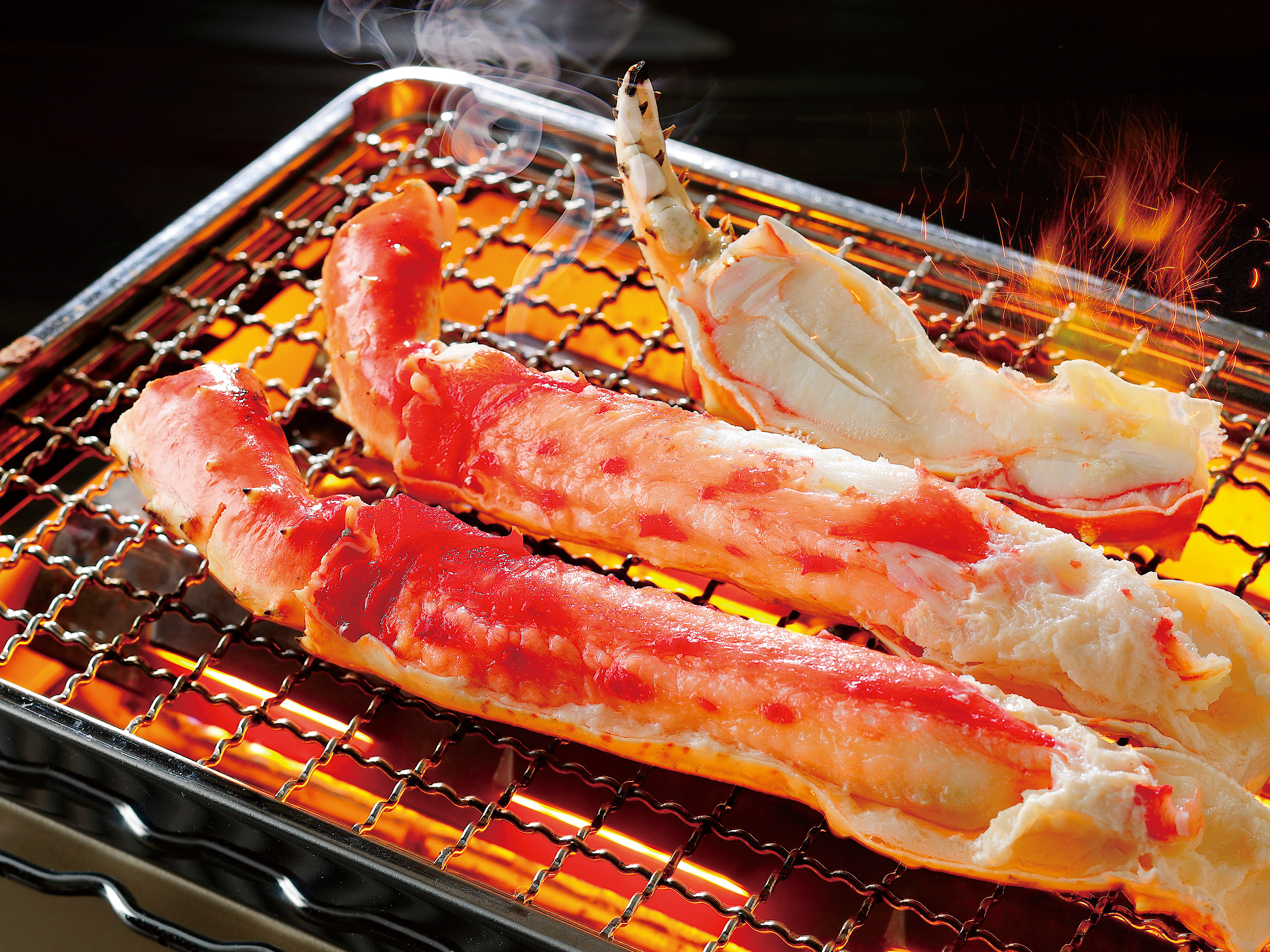 ［夕食アップグレードプラン］冬の味覚『蟹』を堪能！通常ビュッフェ＆焼タラバガニ