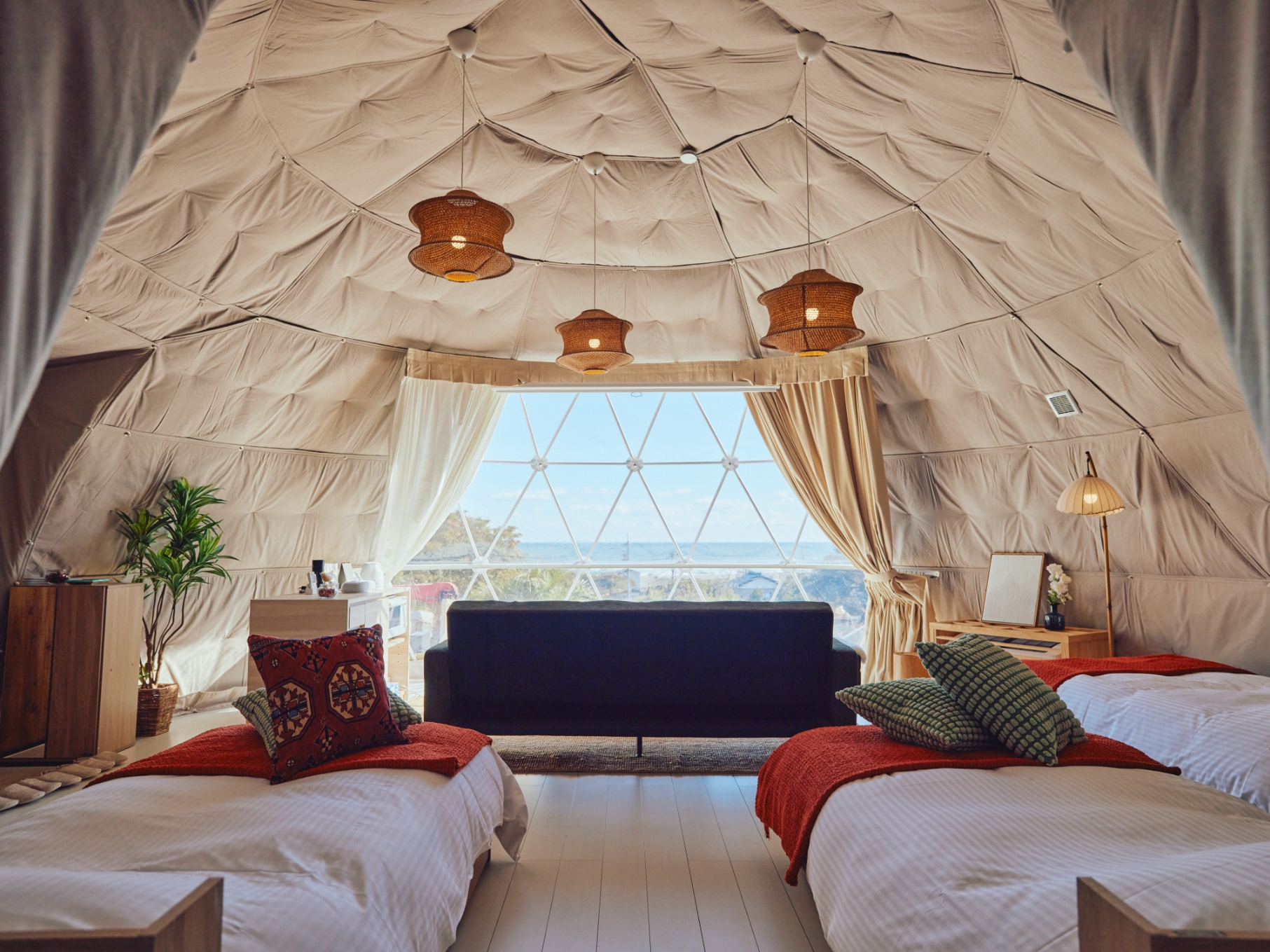 シングルドーム F棟