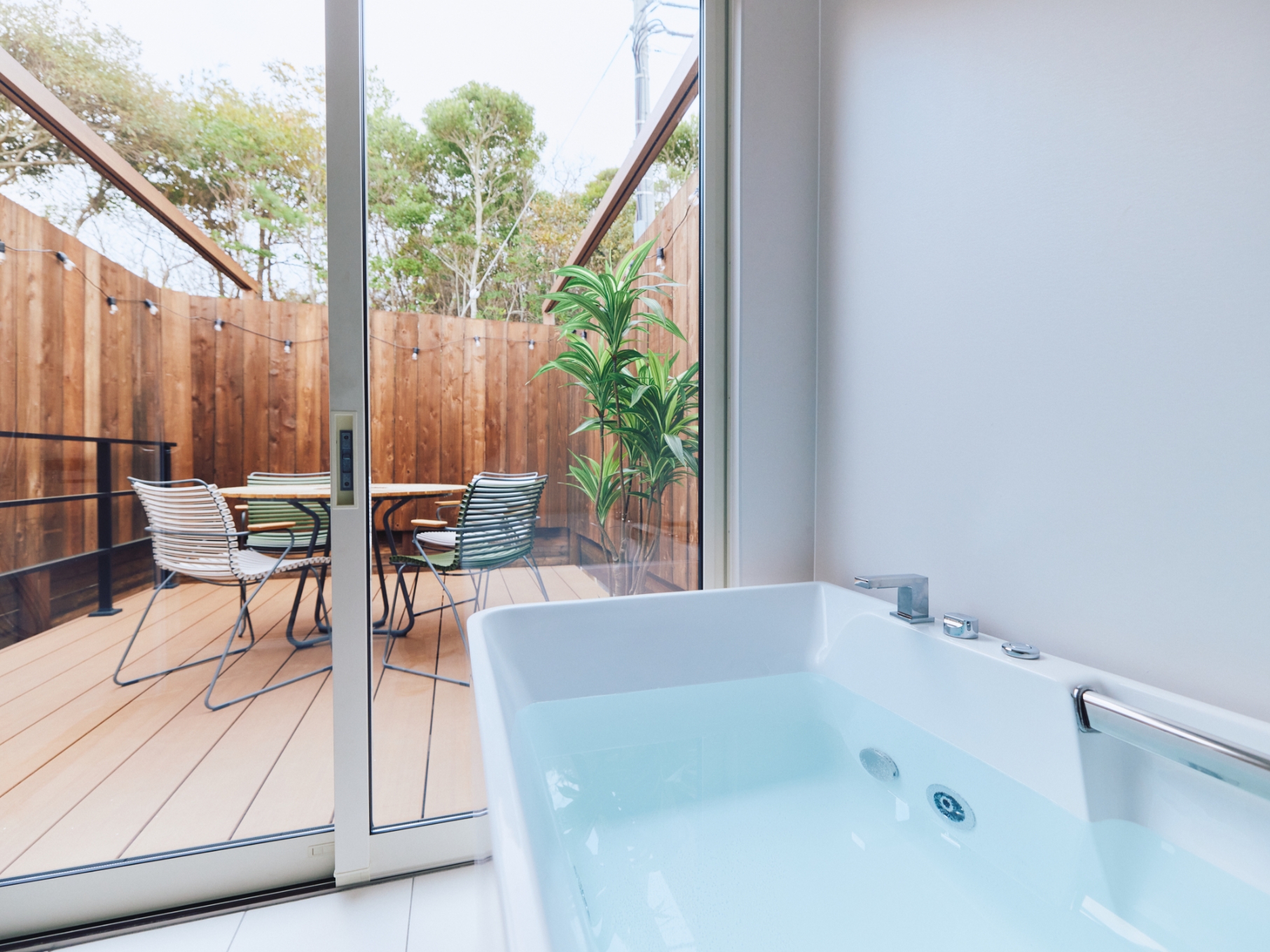 ツインドーム　ジャクジー