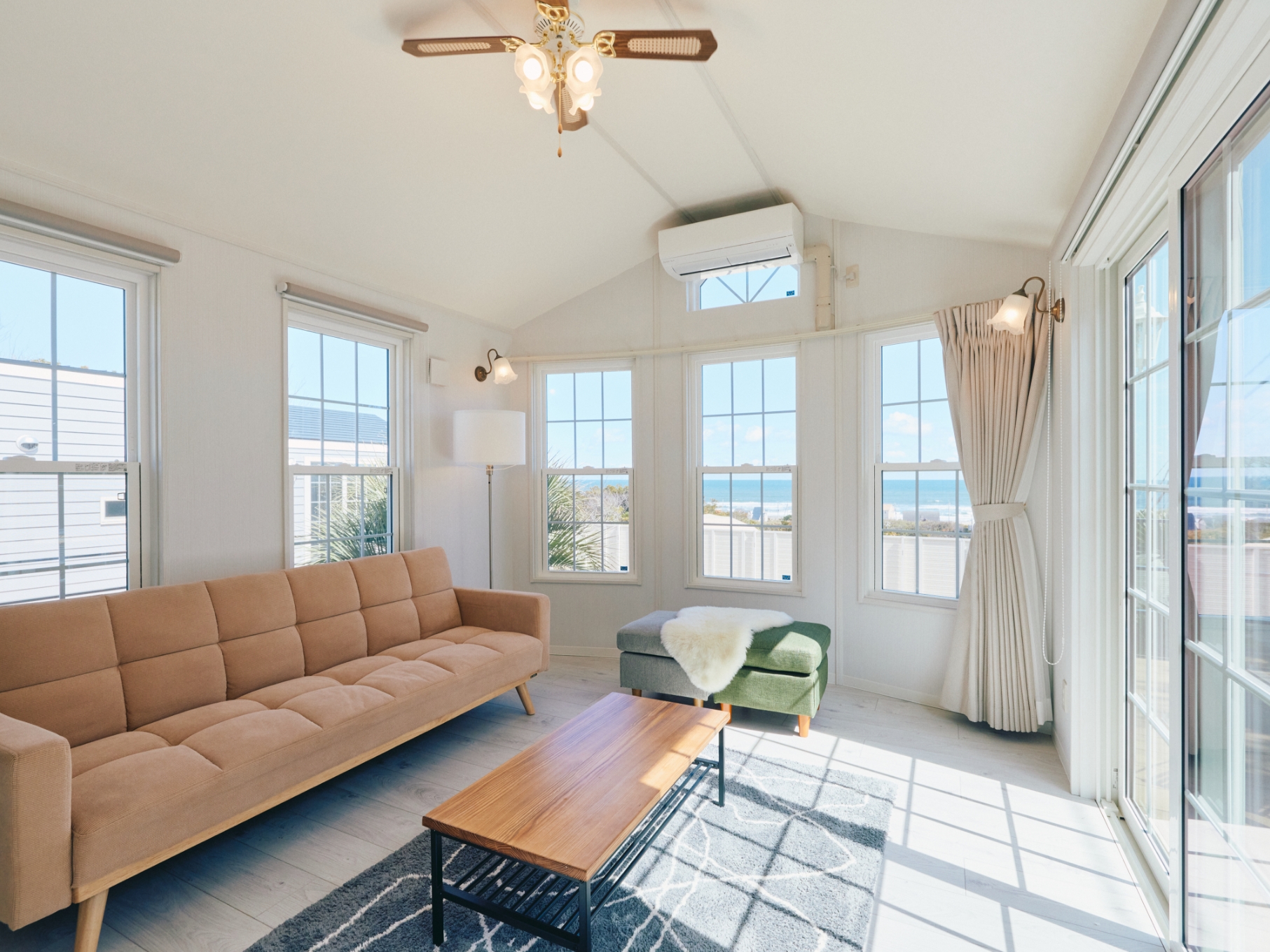 コテージ「ロイヤル」C棟