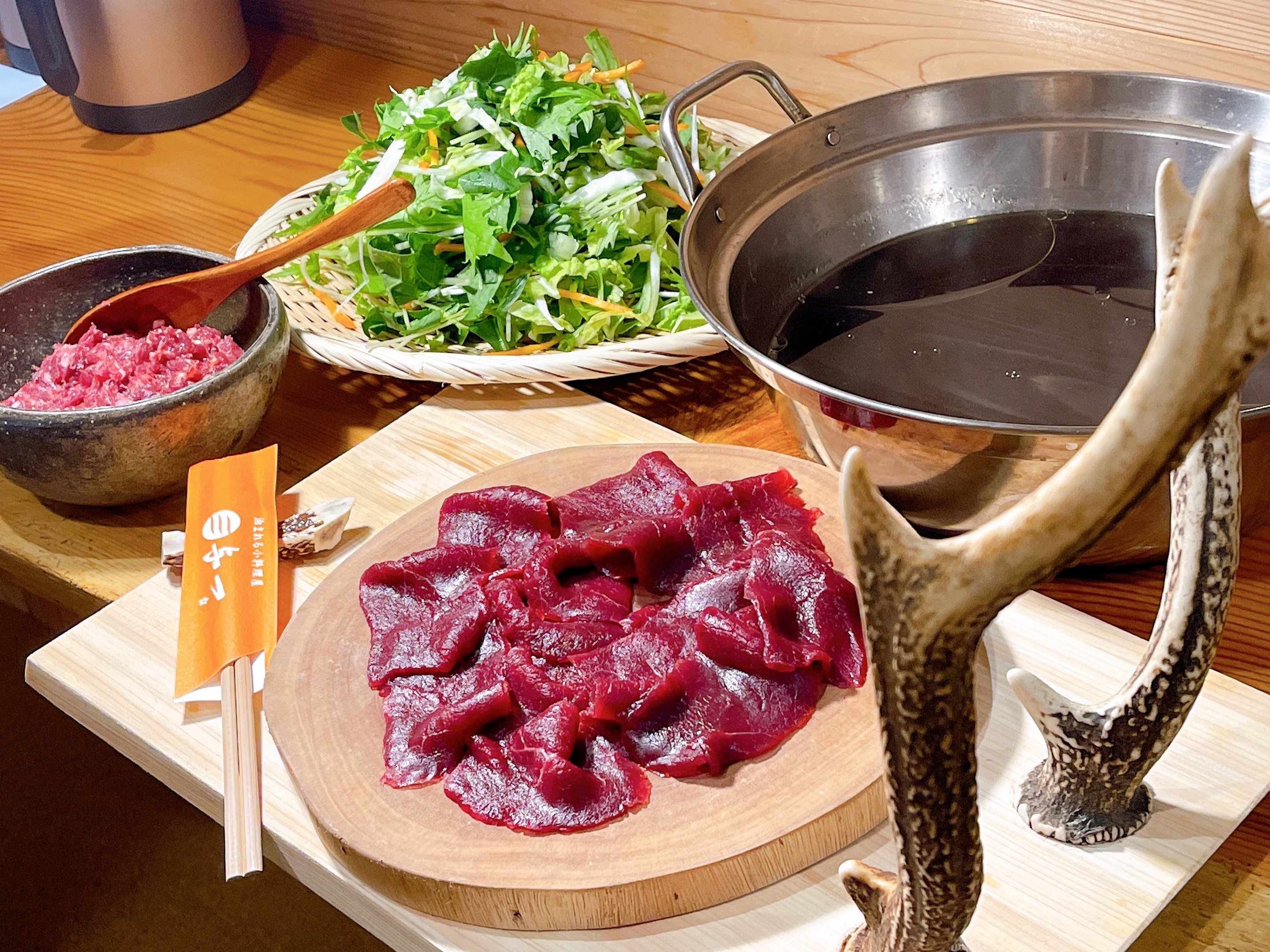 笠置産鹿肉のしゃぶしゃぶ