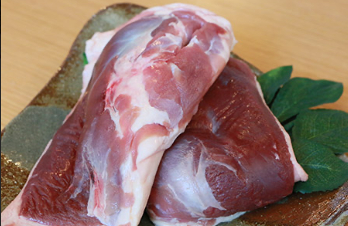 新鮮な京間鴨のロース