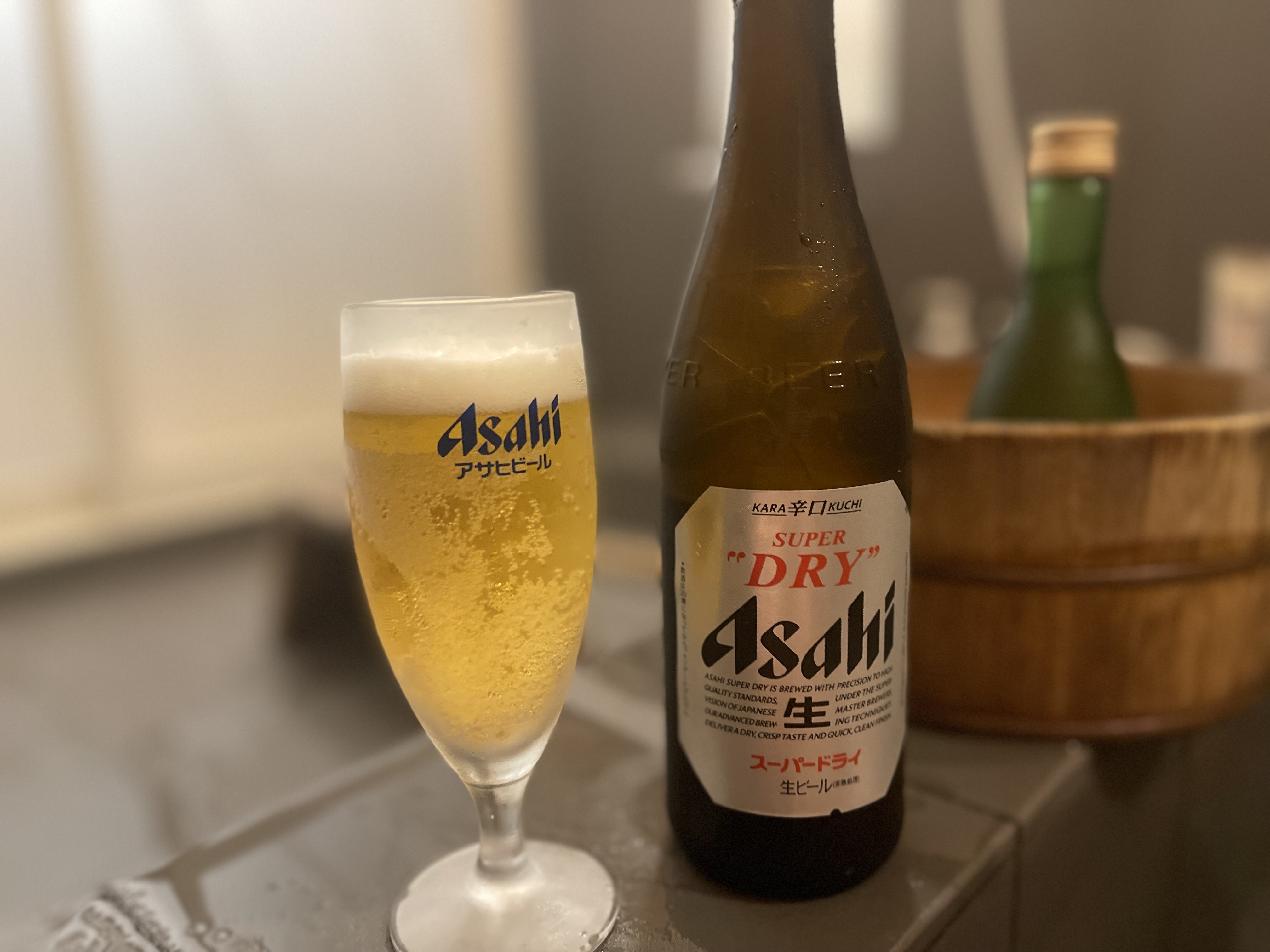 冷蔵庫にお酒をご用意（有料）しておりますのでお風呂で一杯いかがですか？
