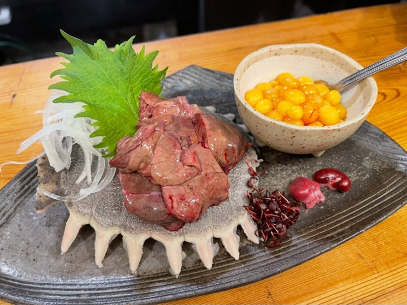 すっぽんの内臓のお刺身