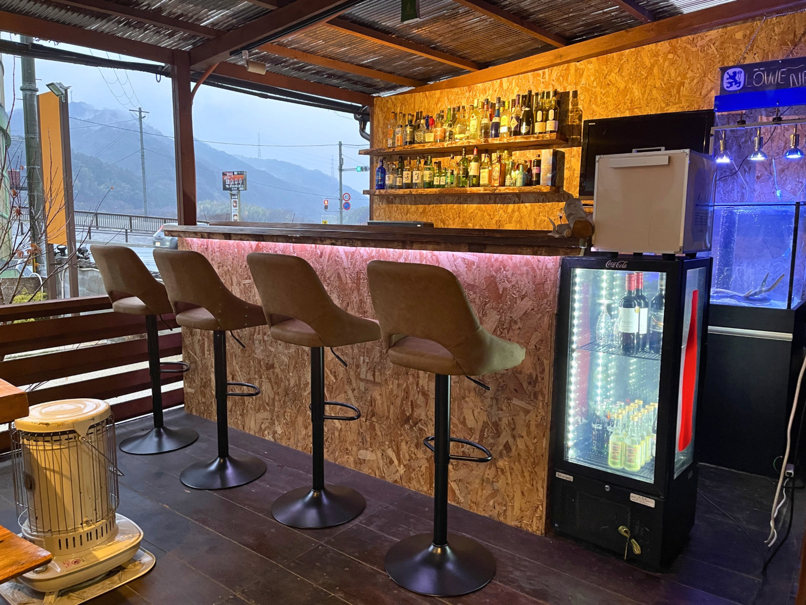 テラスのカウンターバー